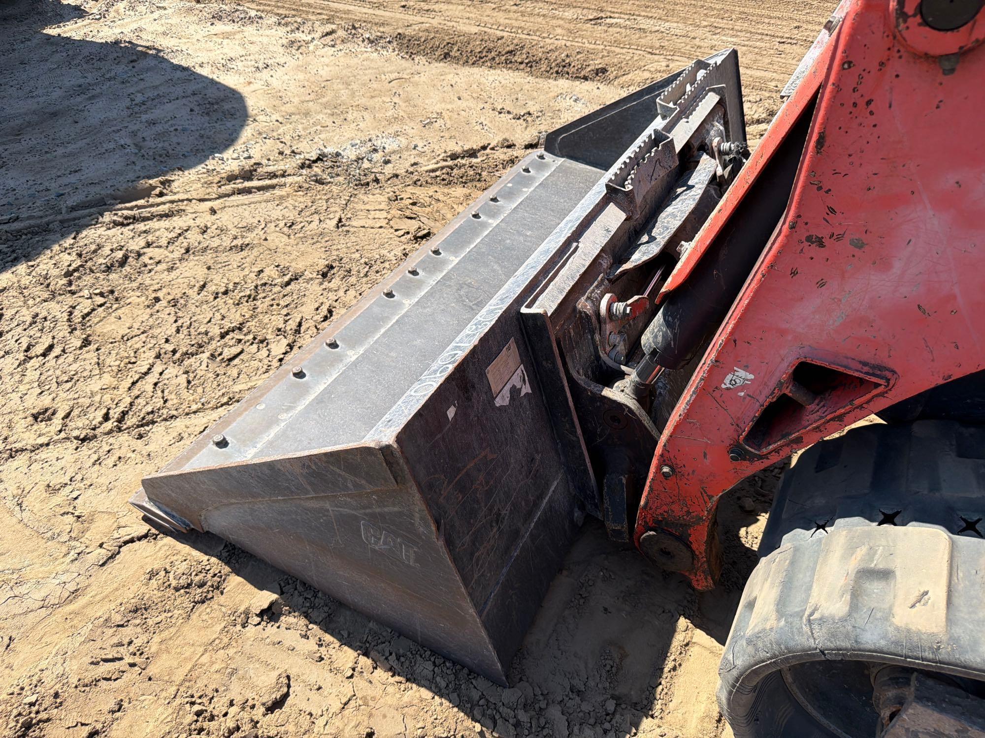 2015 Kubota 752