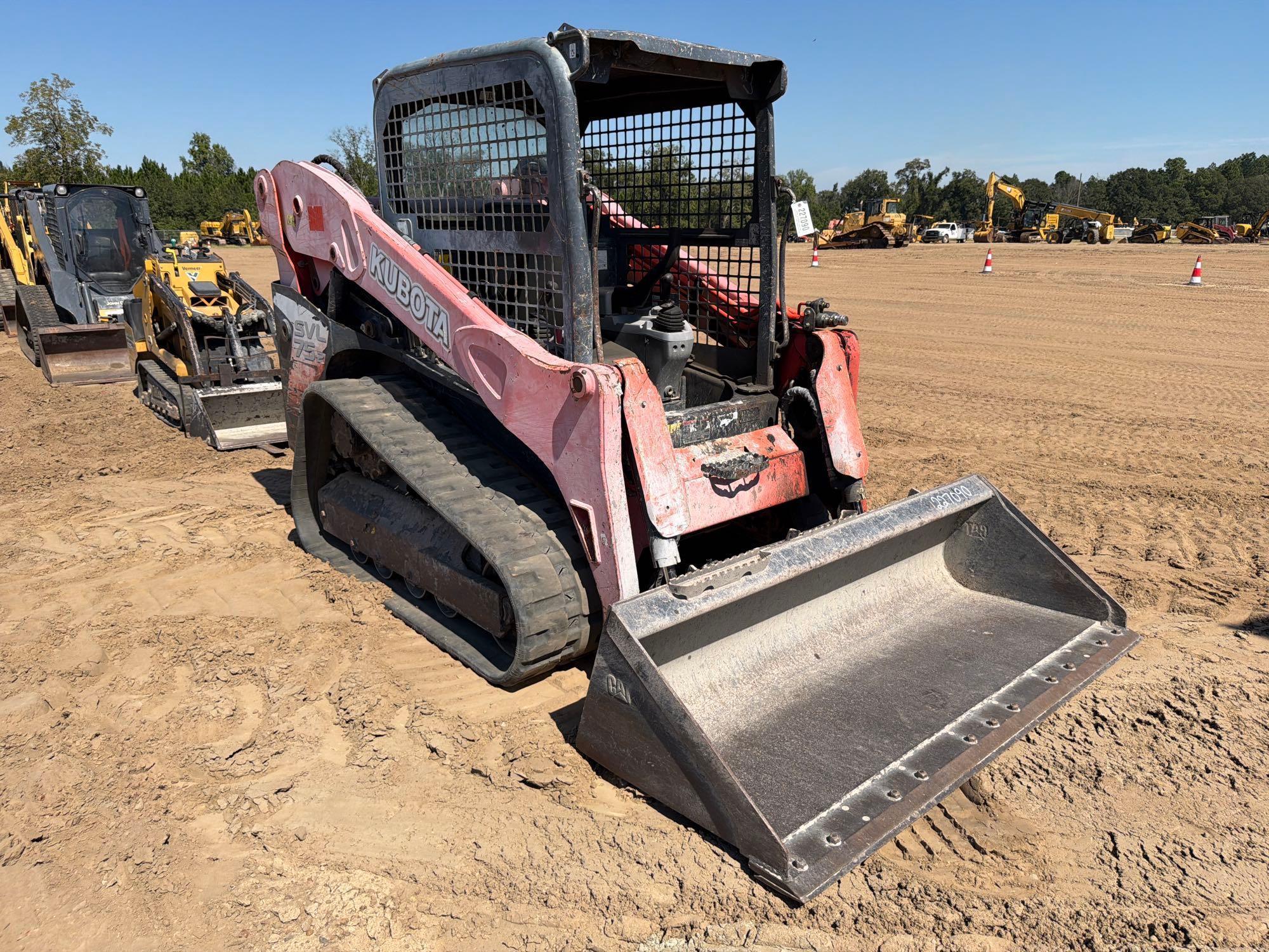 2015 Kubota 752