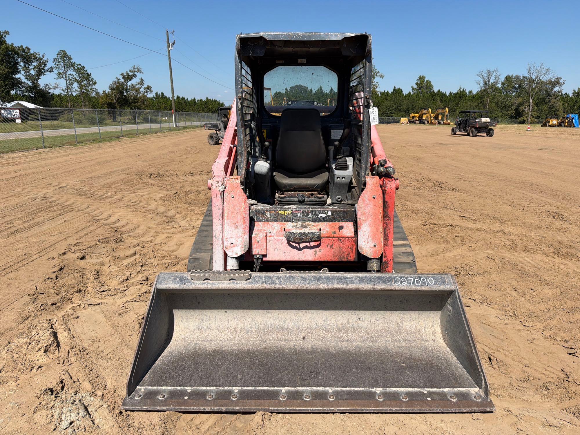 2015 Kubota 752