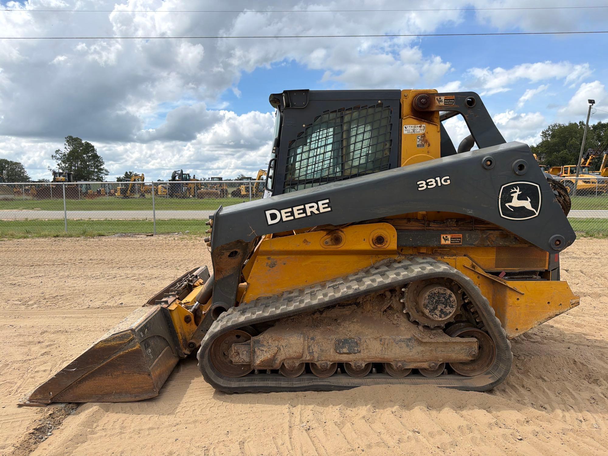 2020 John Deere 331G