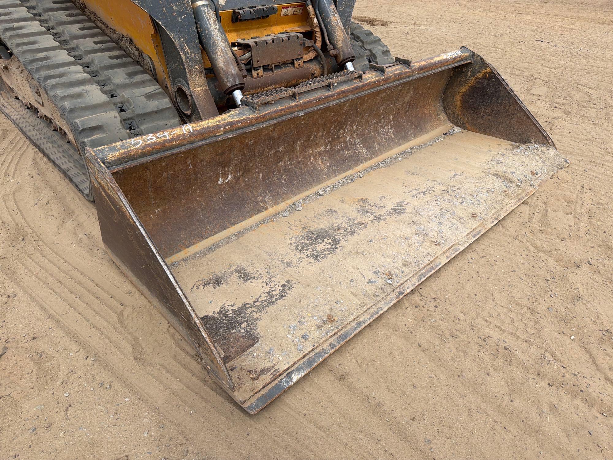 2020 John Deere 331G