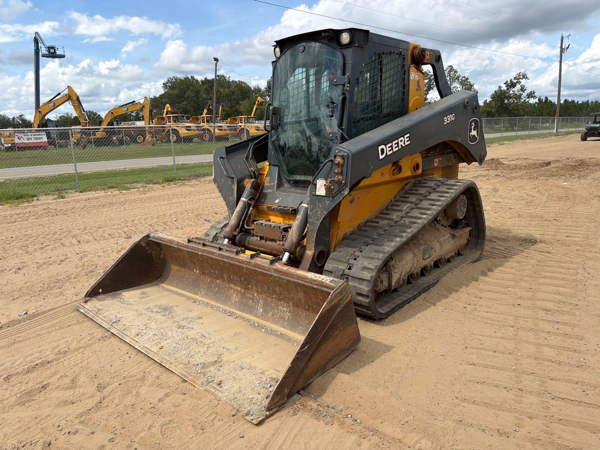 2020 John Deere 331G