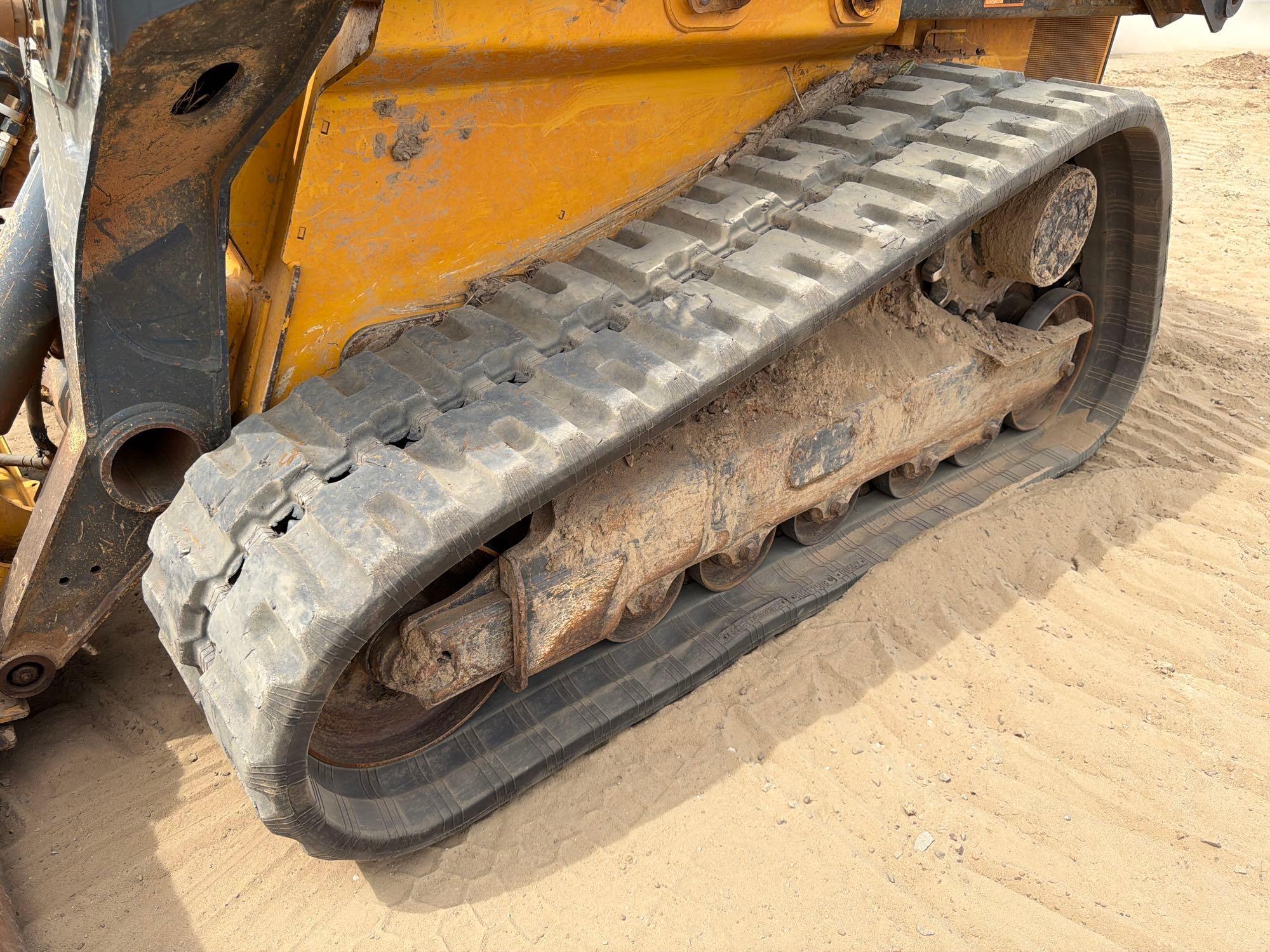 2020 John Deere 331G