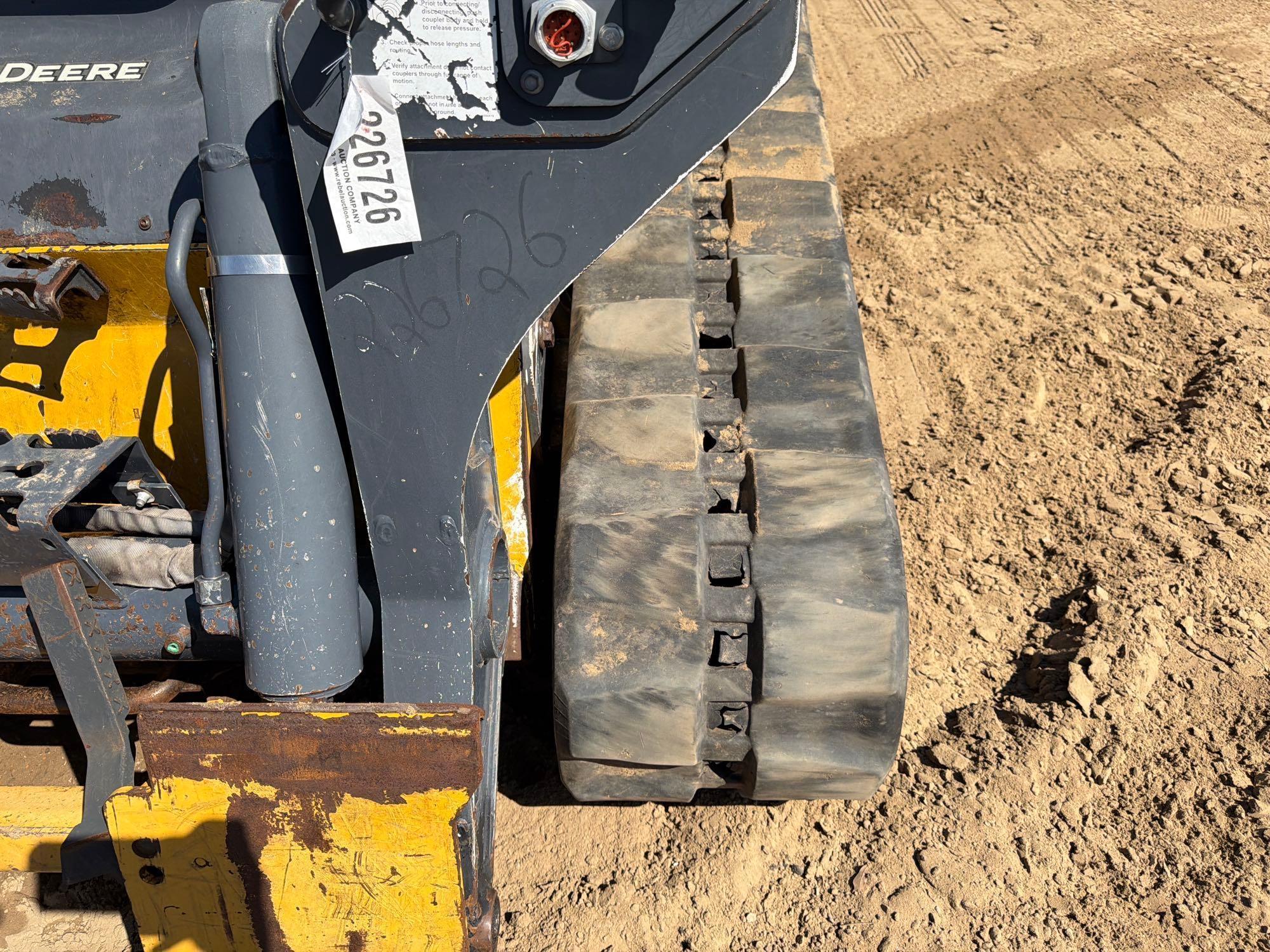 2022 John Deere 331G