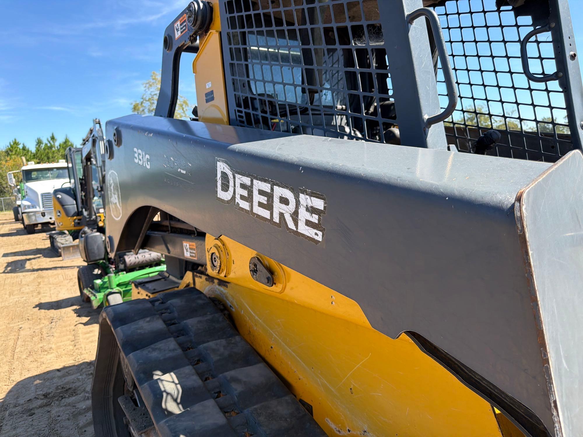 2022 John Deere 331G