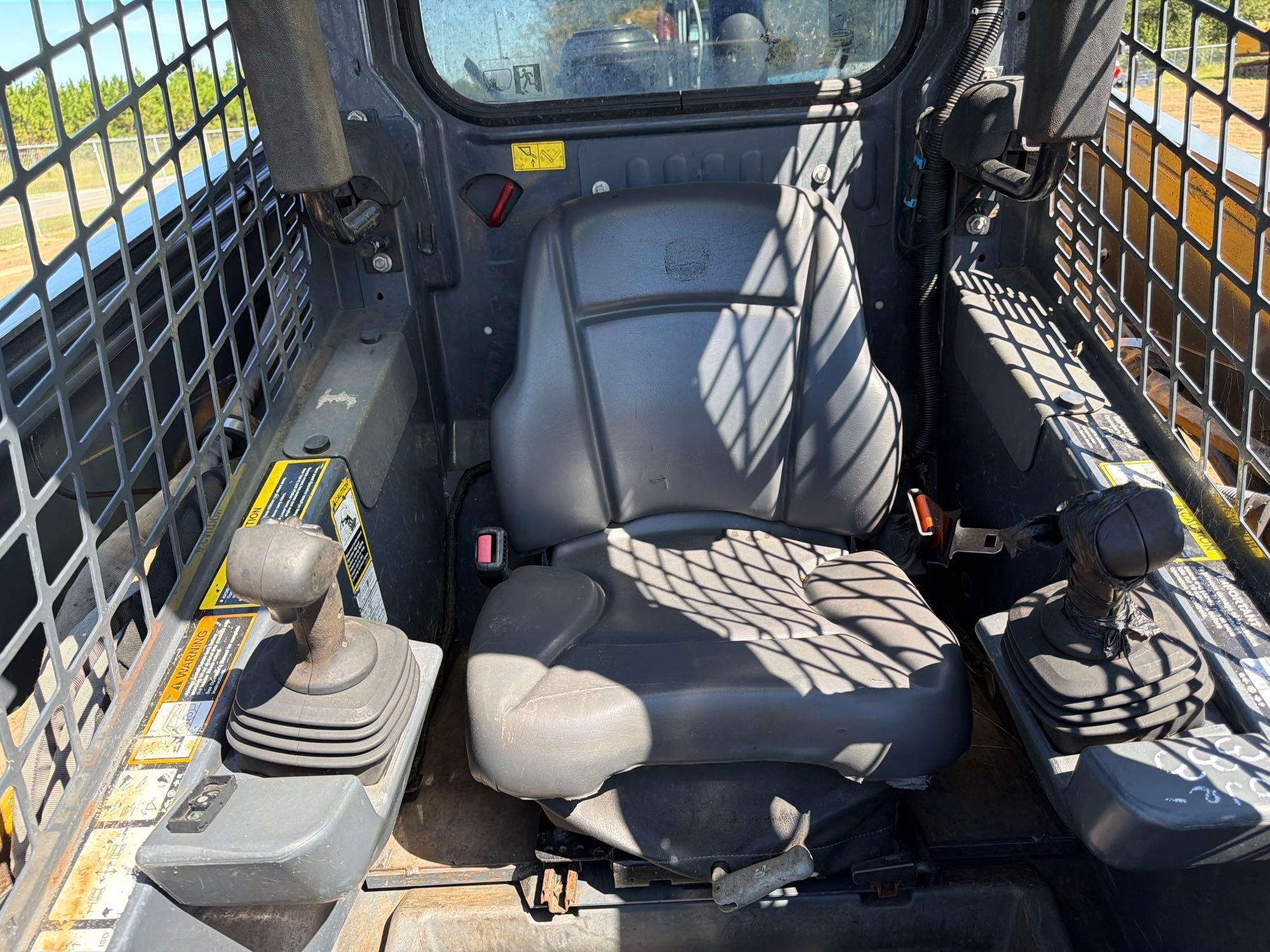 2022 John Deere 331G