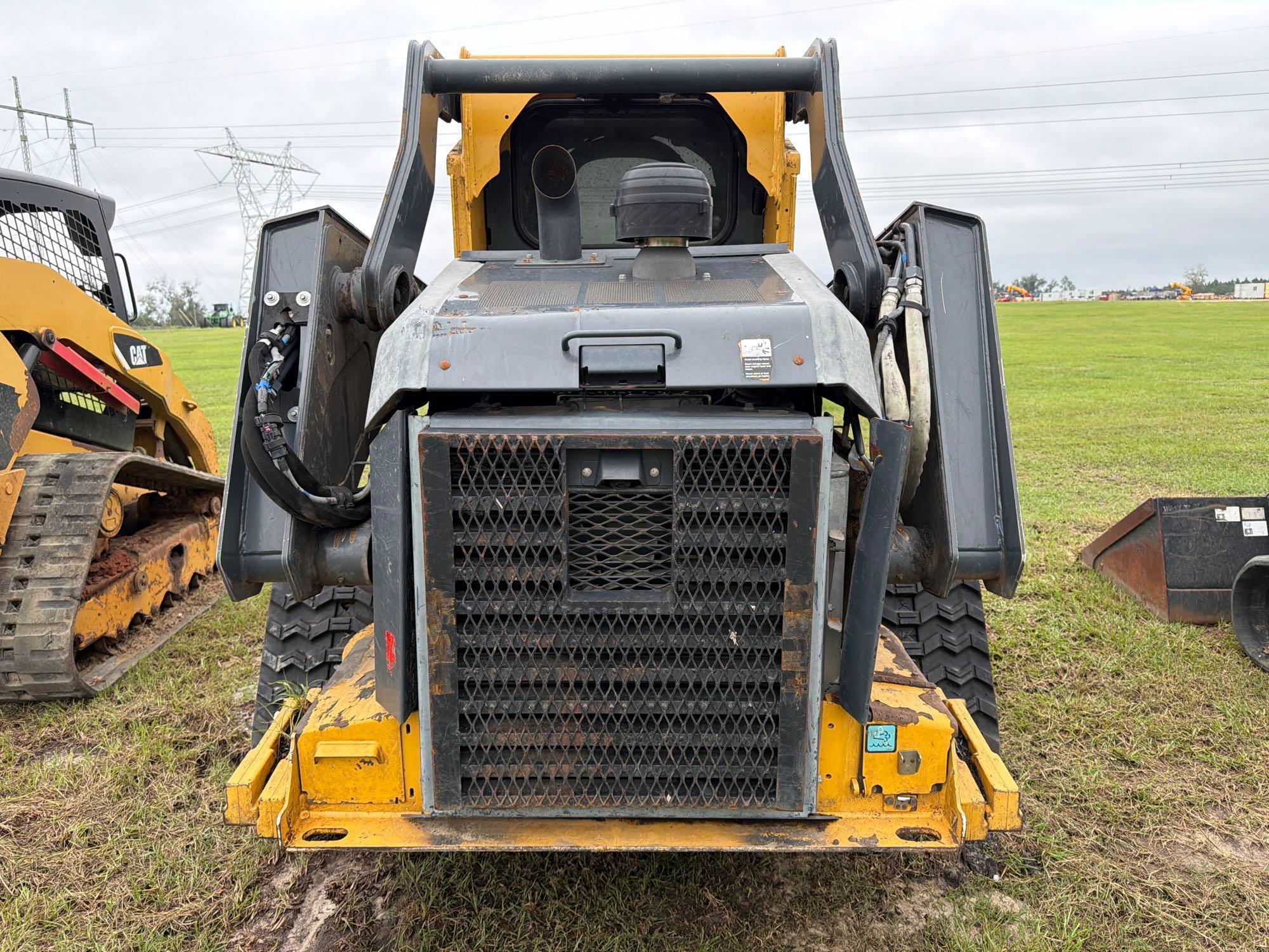 2021 John Deere 331G
