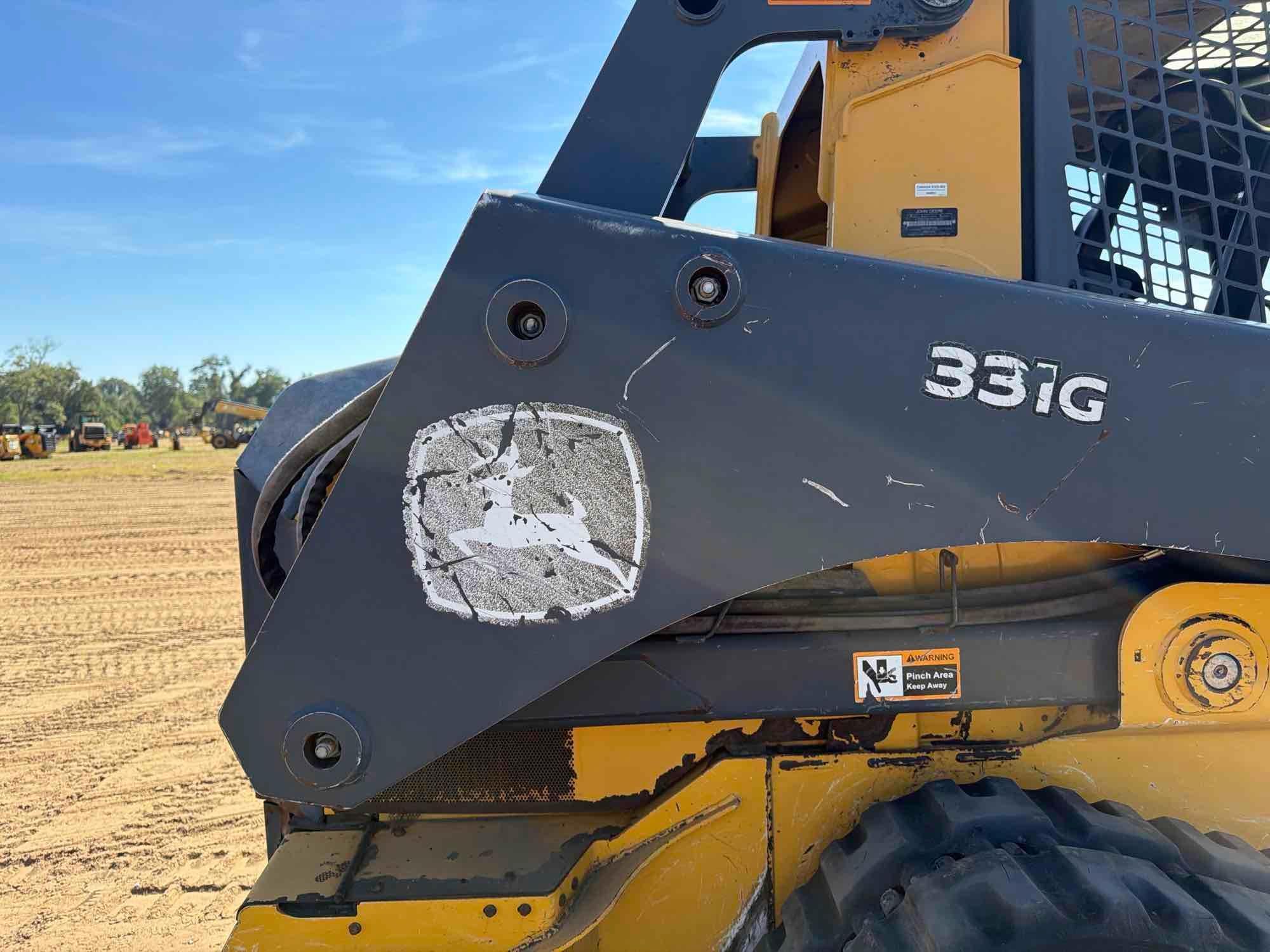2022 John Deere 331G