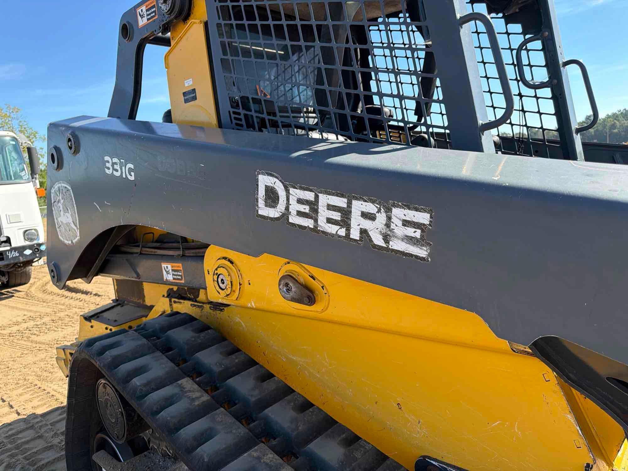 2022 John Deere 331G