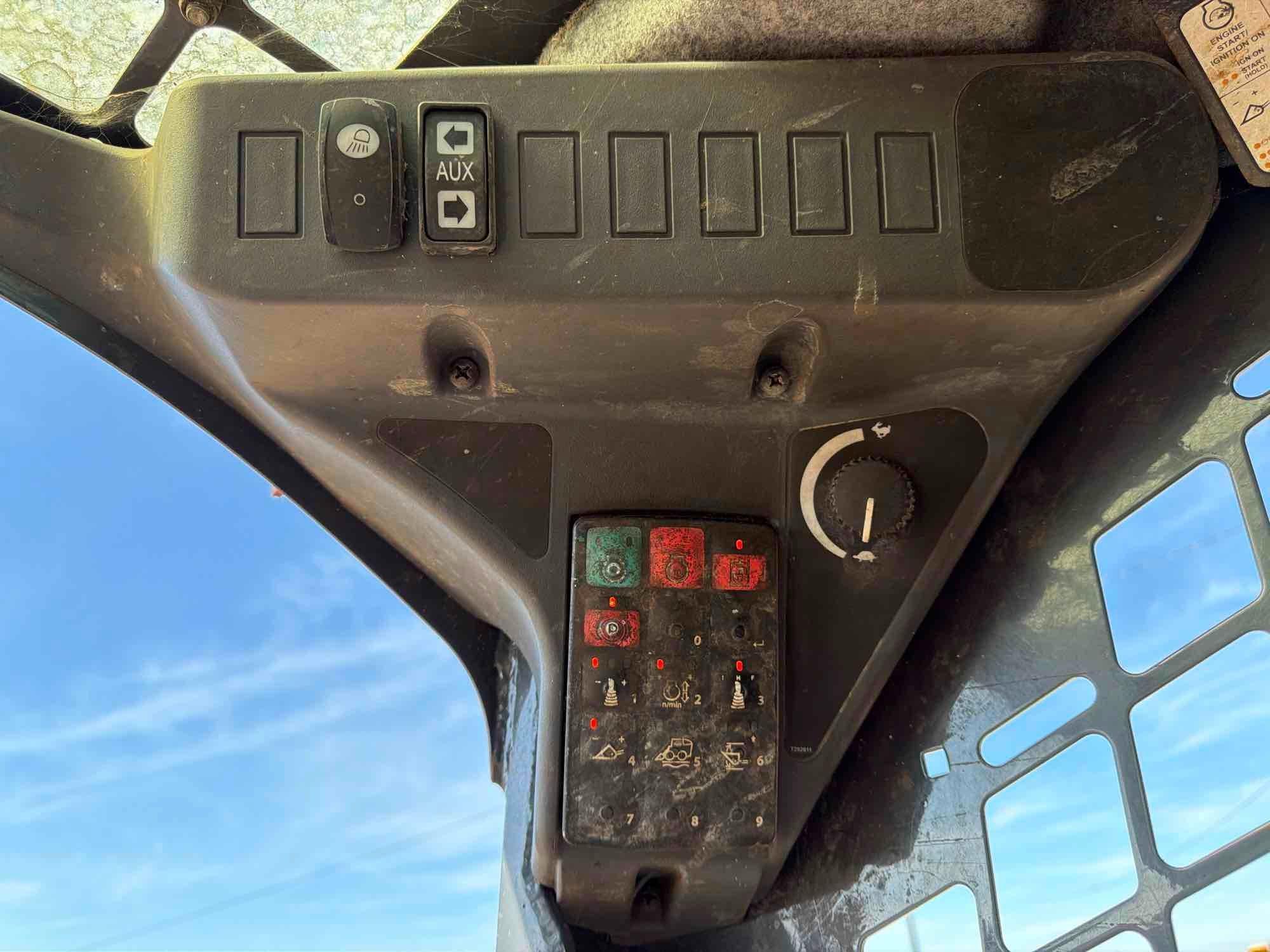 2022 John Deere 331G