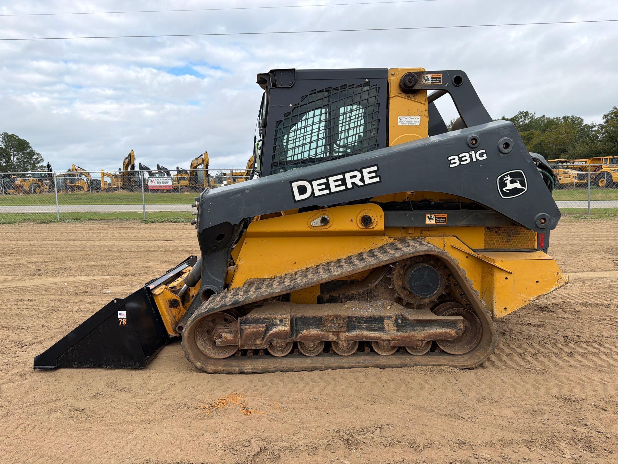 Photo of 2018 John Deere 331G