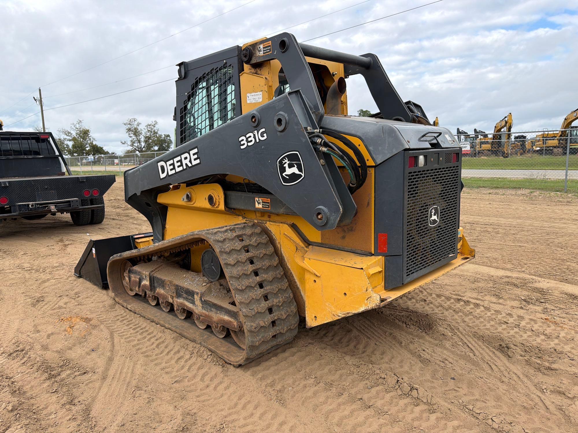 2018 John Deere 331G