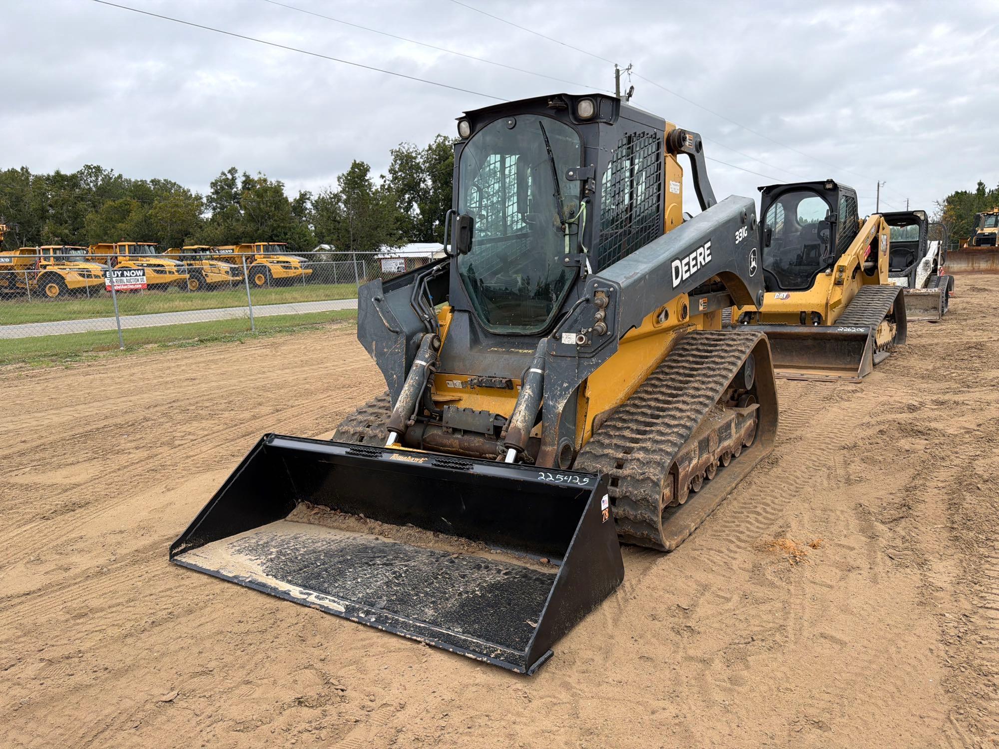 2018 John Deere 331G