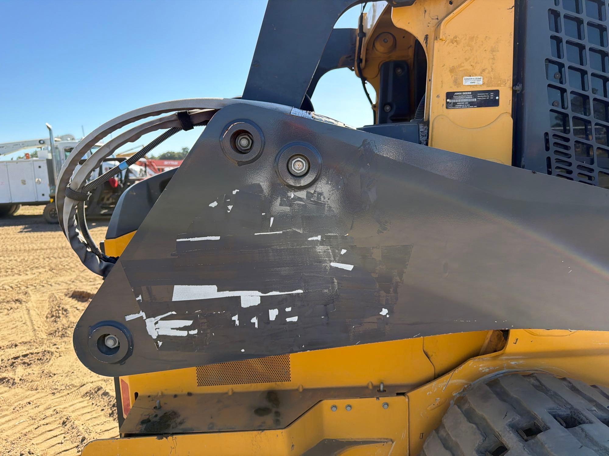 2023 John Deere 325G