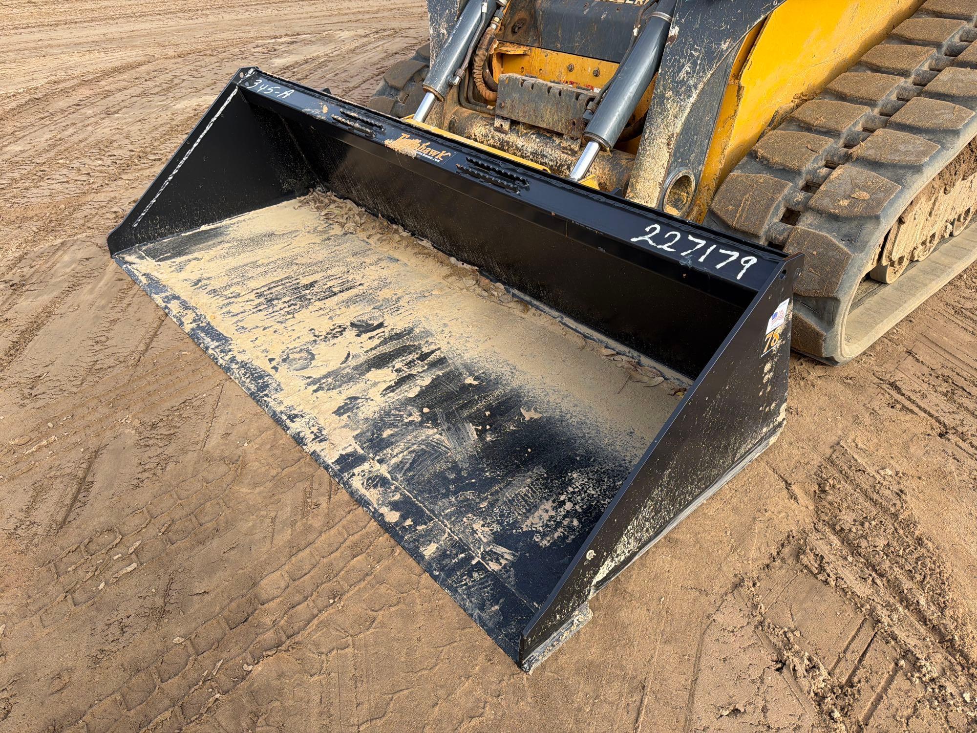2022 John Deere 325G