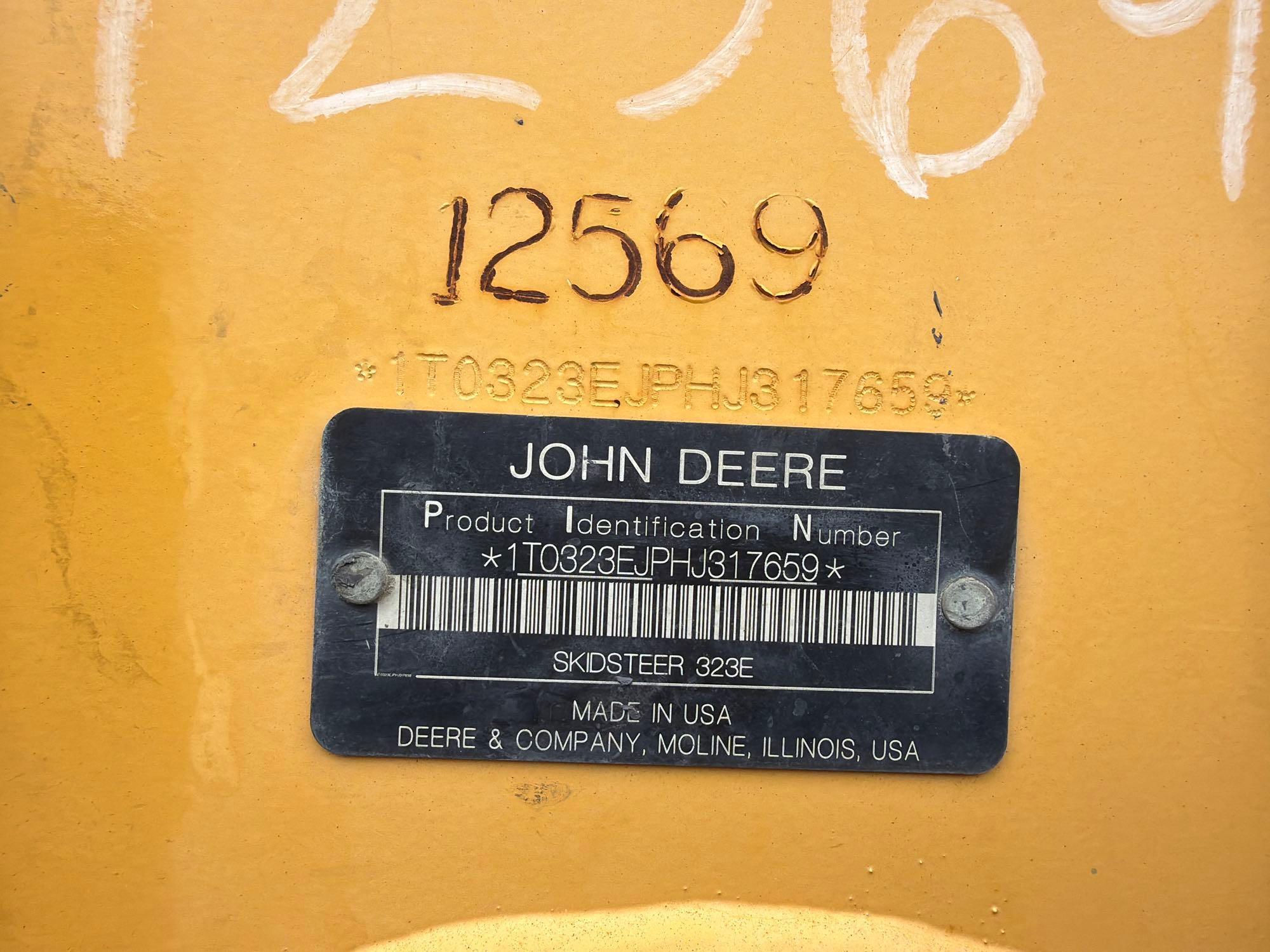 2017 John Deere 323