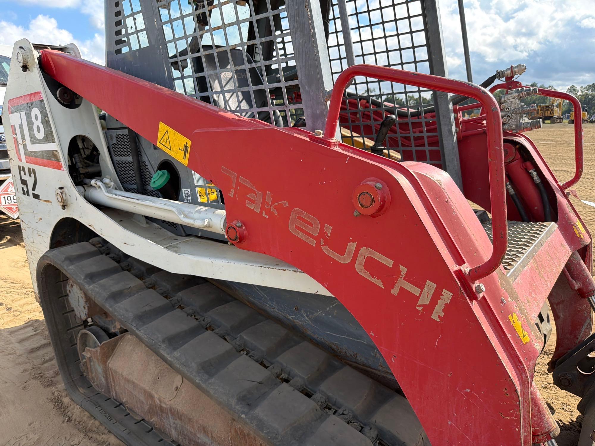 2020 Takeuchi TL8
