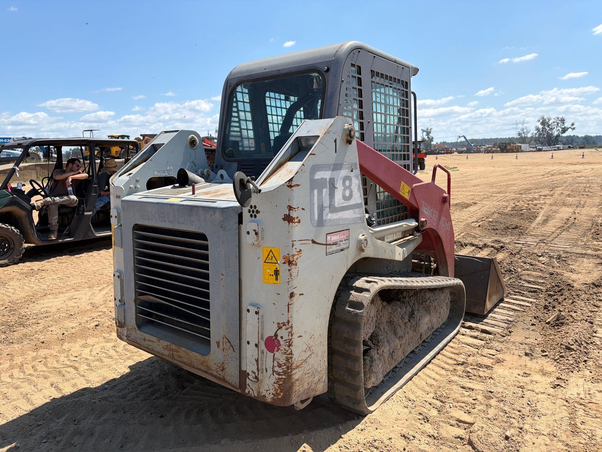 2016 Takeuchi TL8