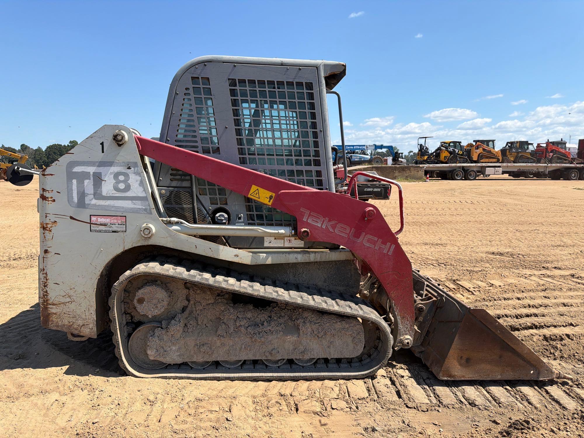 2016 Takeuchi TL8