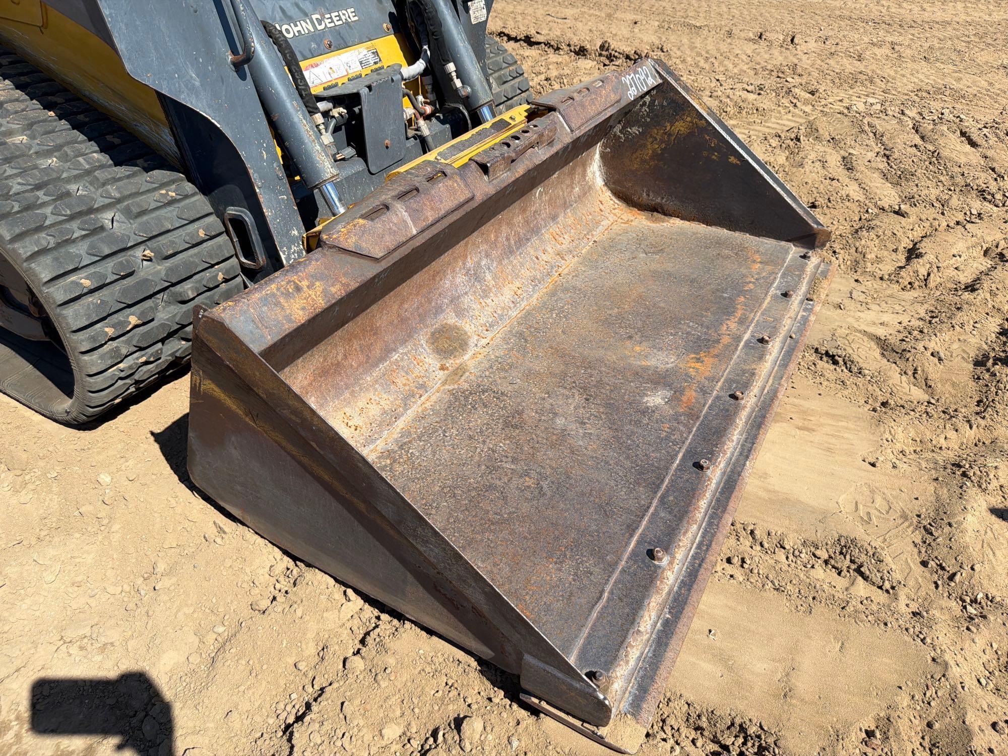 2023 John Deere 317G