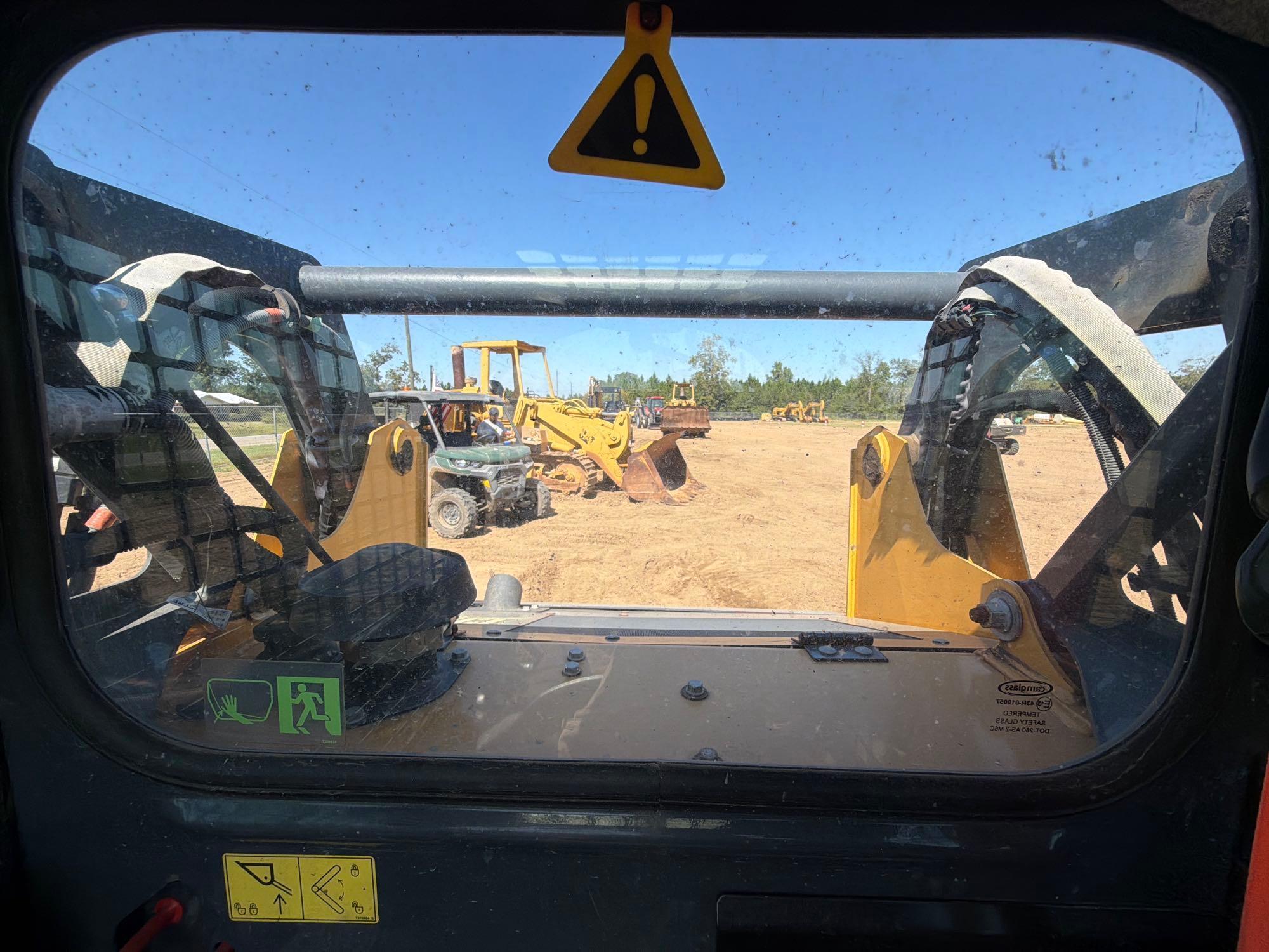 2023 John Deere 317G