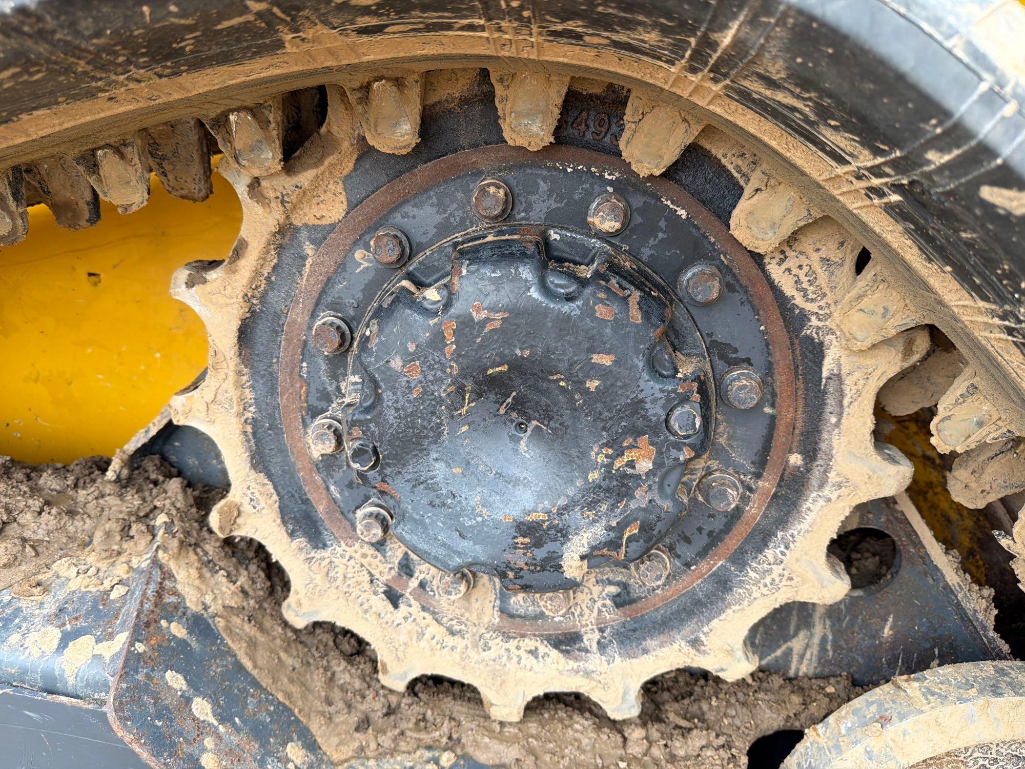 2023 John Deere 317G