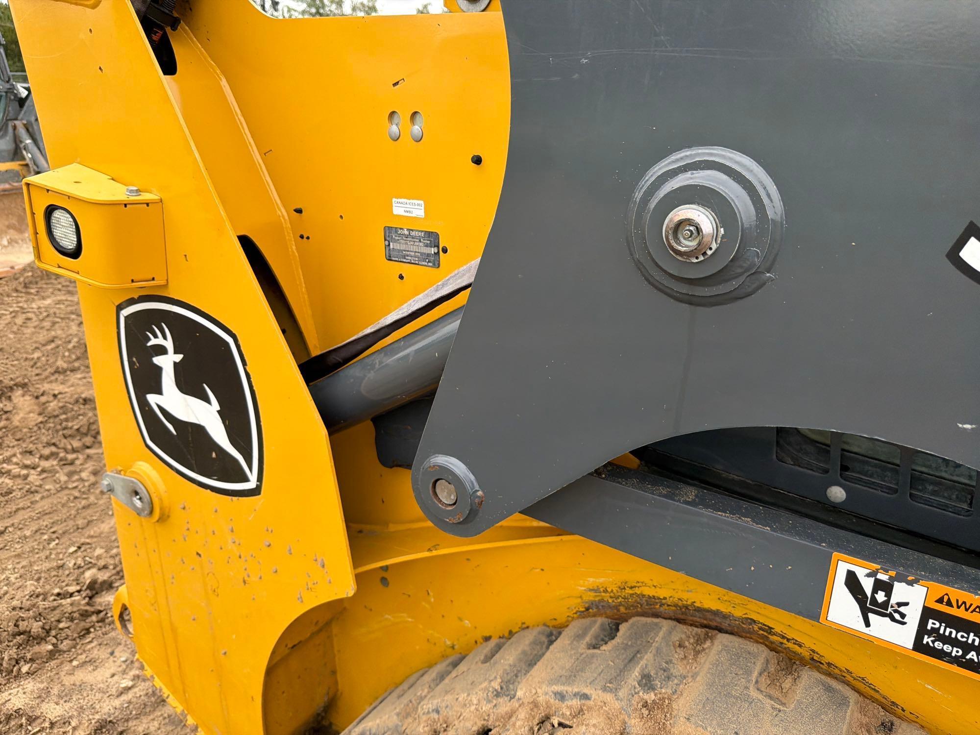 2023 John Deere 317G