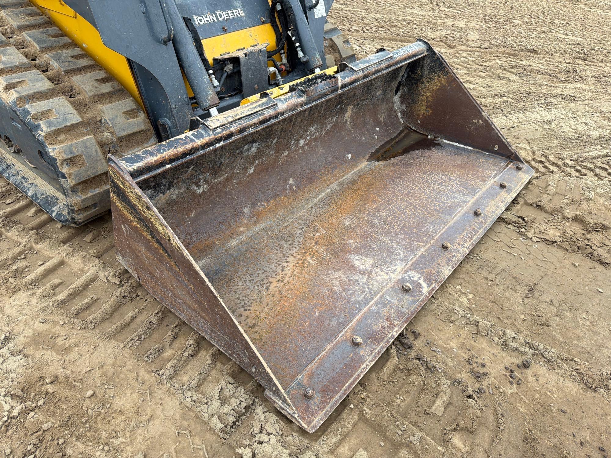 2023 John Deere 317G
