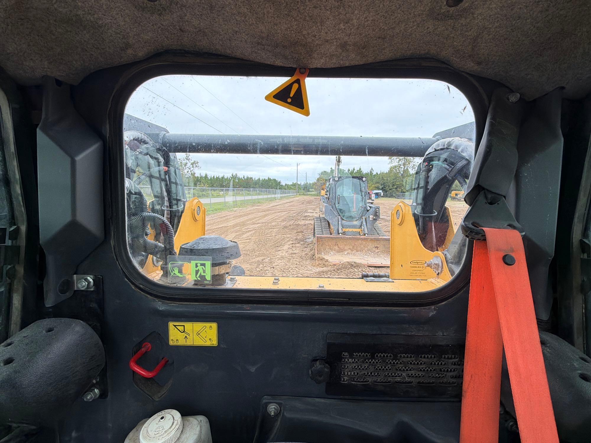 2023 John Deere 317G