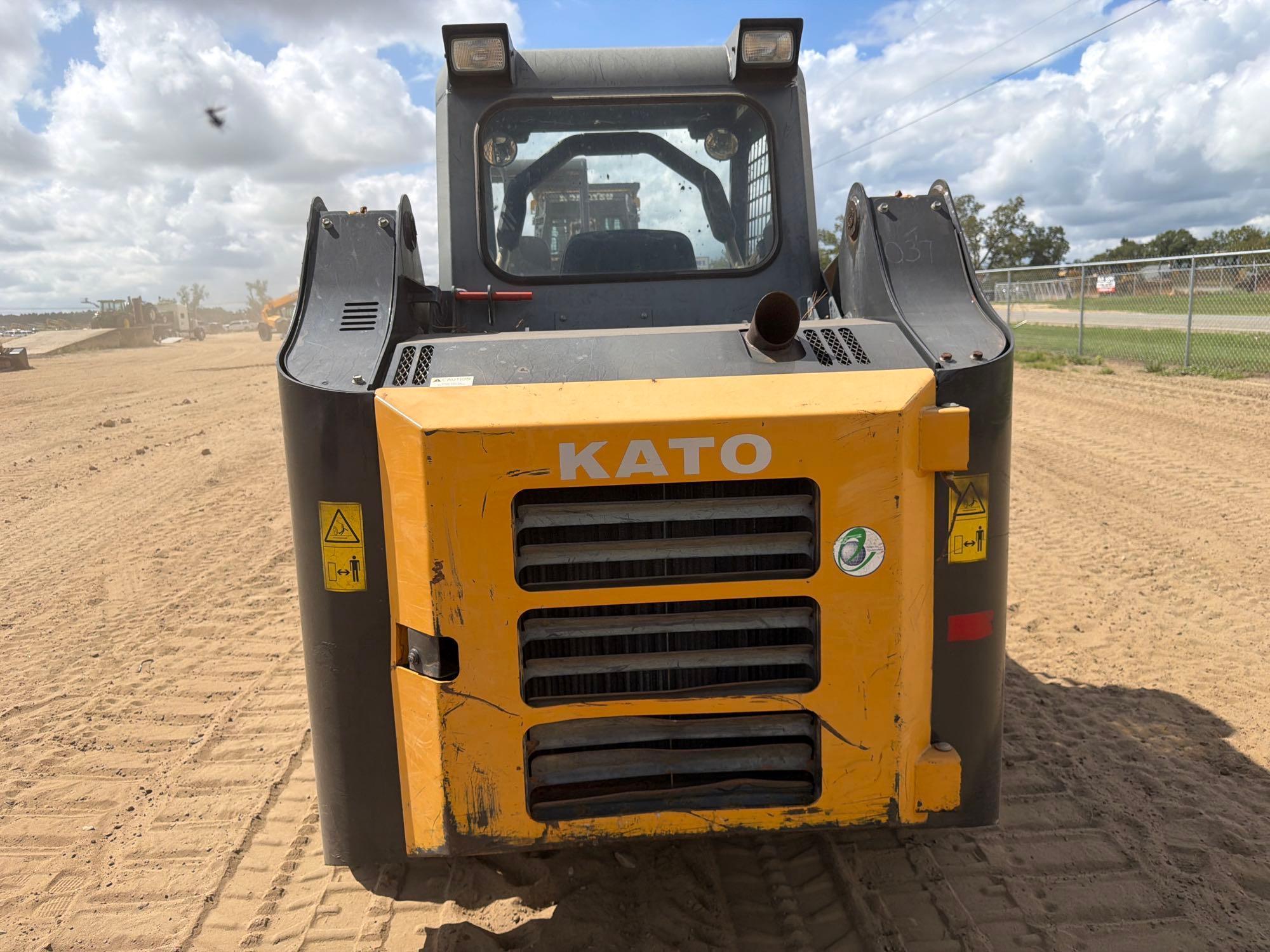 2021 Kato CL35