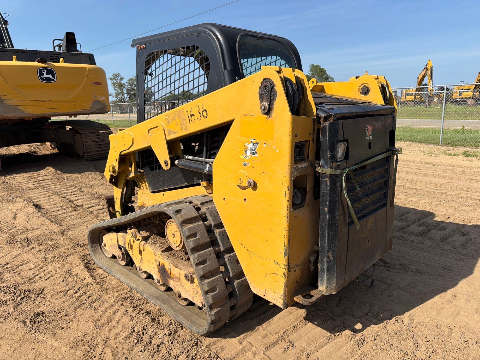 2017 Caterpillar 239D