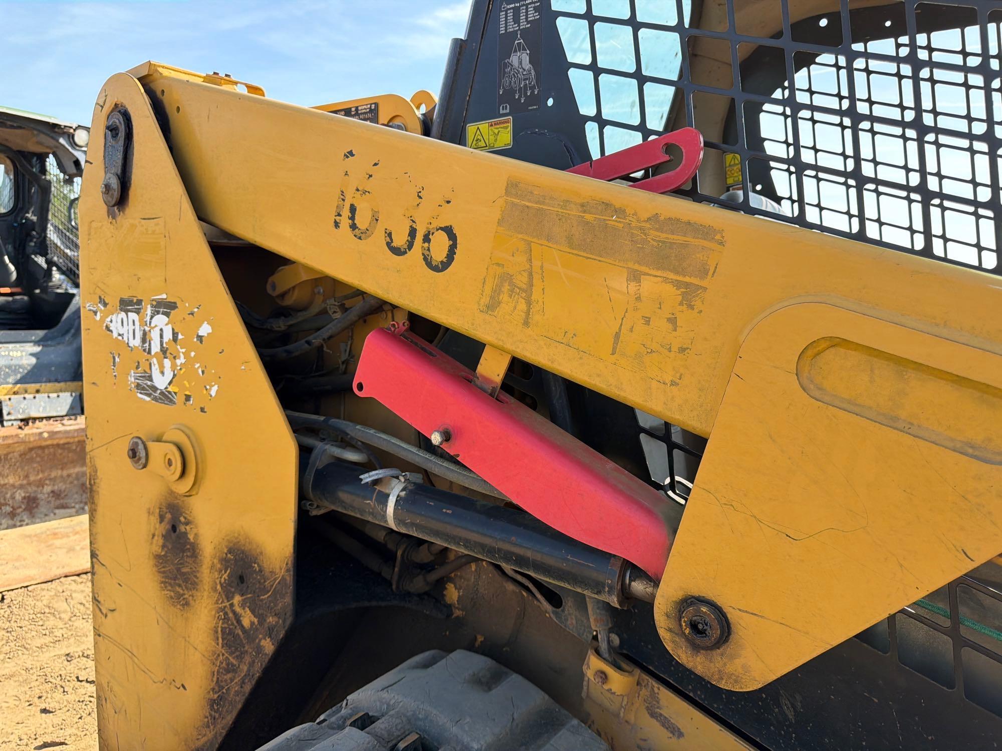 2017 Caterpillar 239D