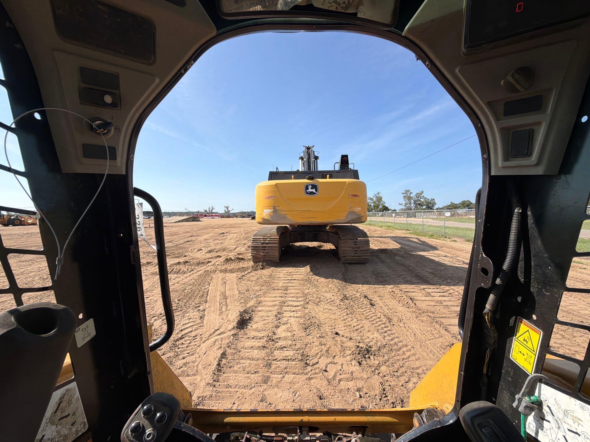 2017 Caterpillar 239D