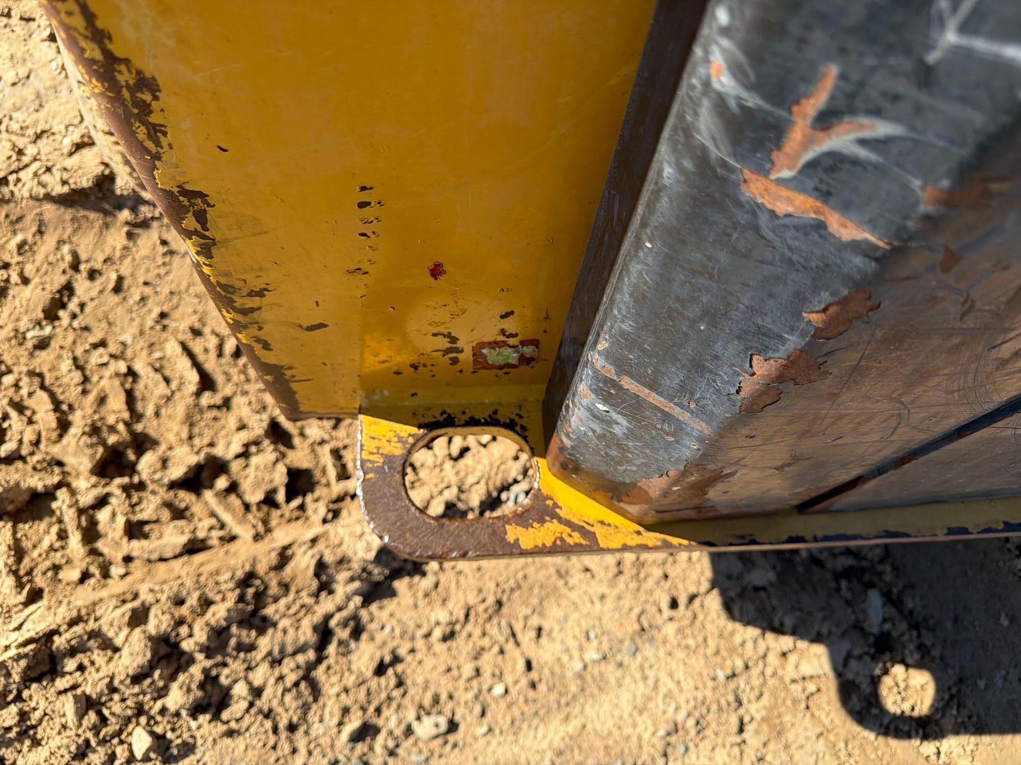 2015 Caterpillar 239D