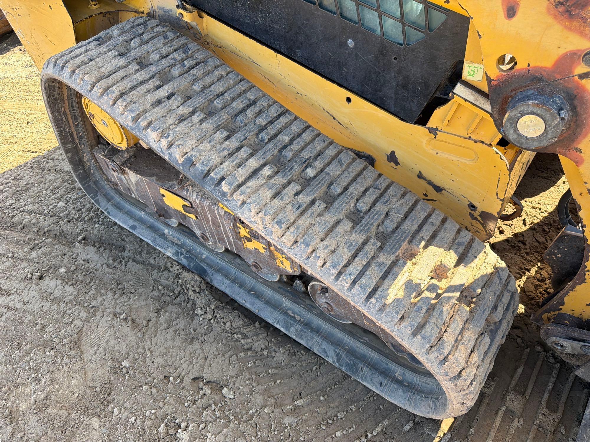 2015 Caterpillar 239D