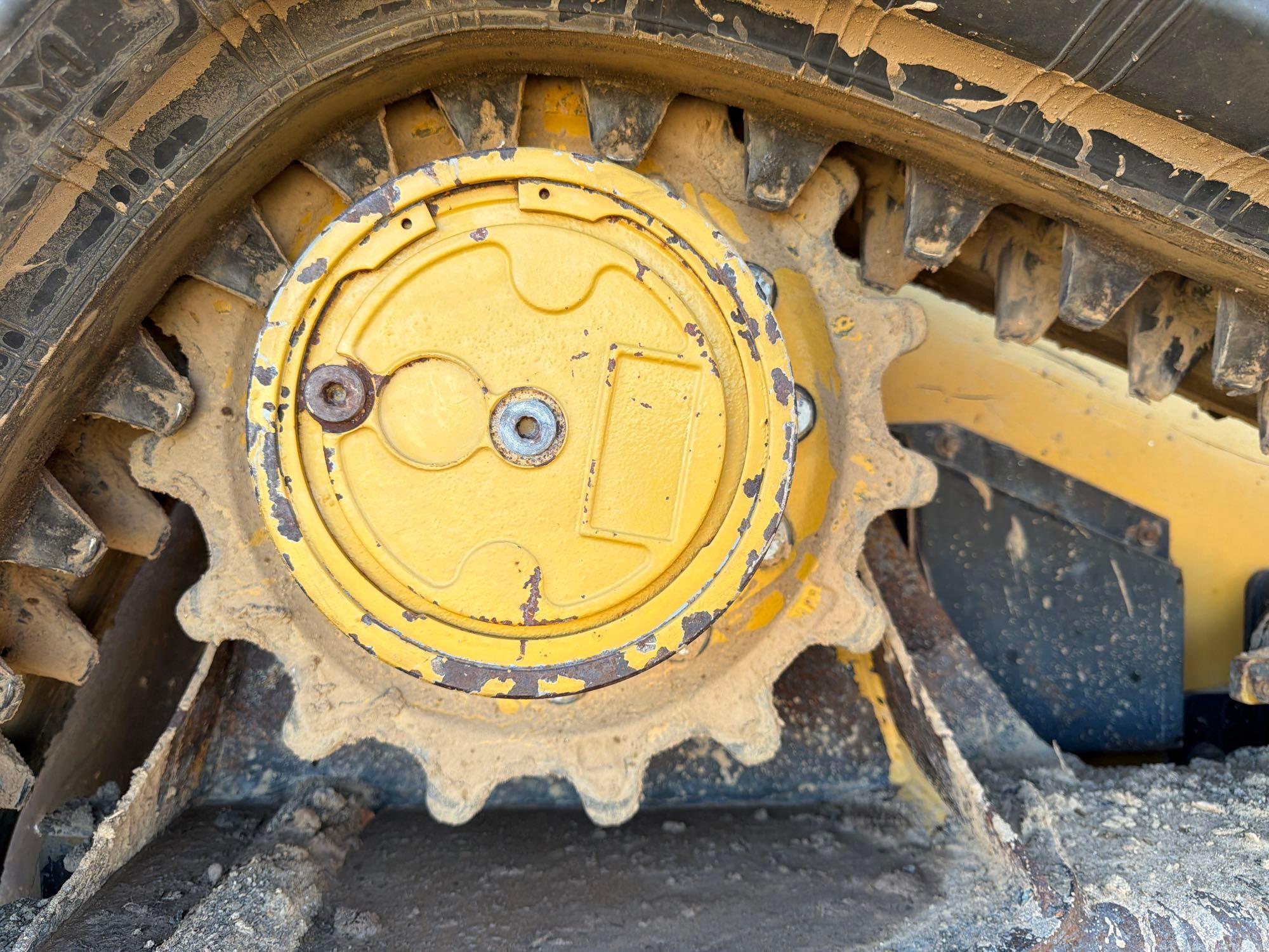 2015 Caterpillar 239D