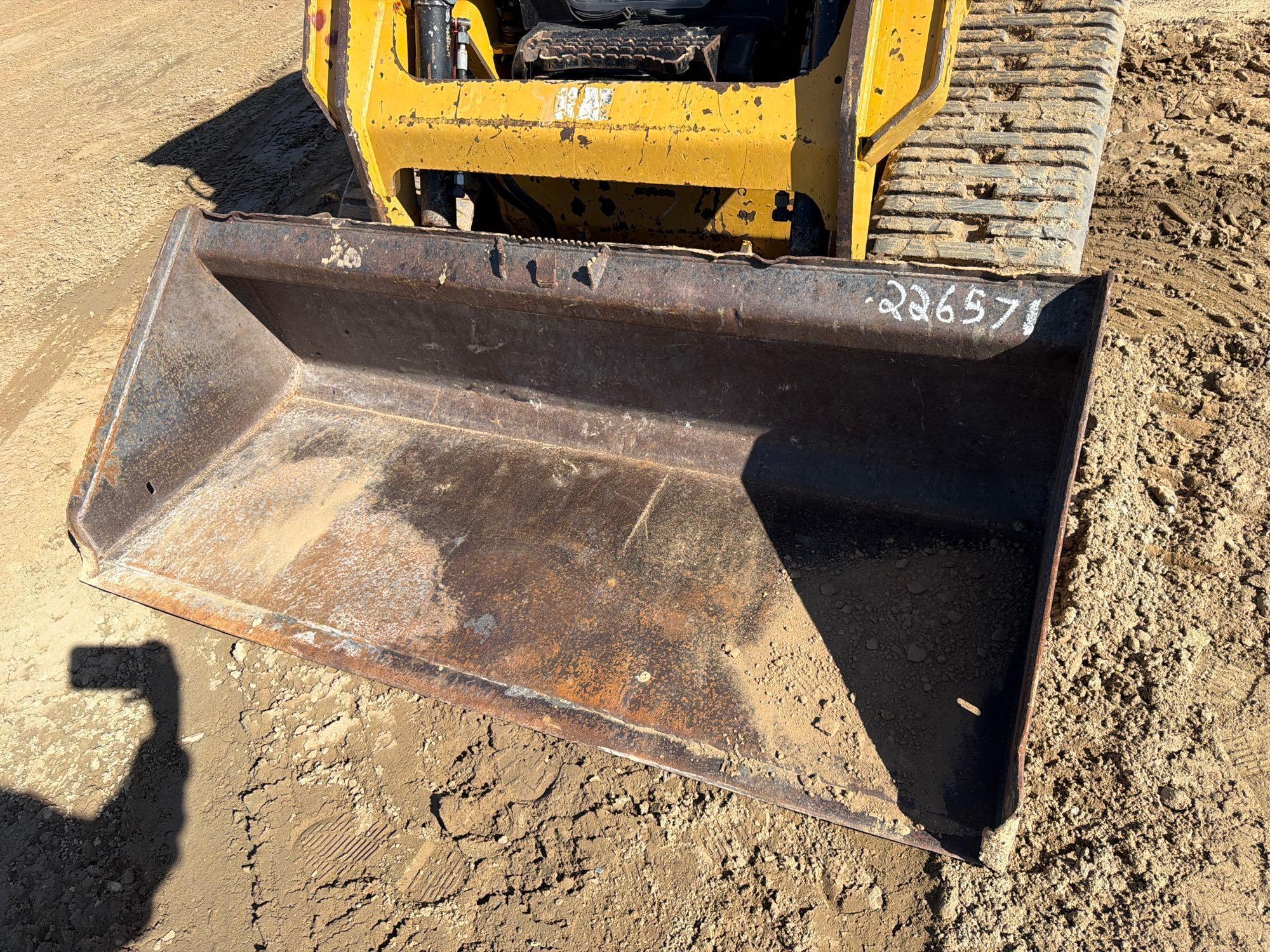 2015 Caterpillar 239D