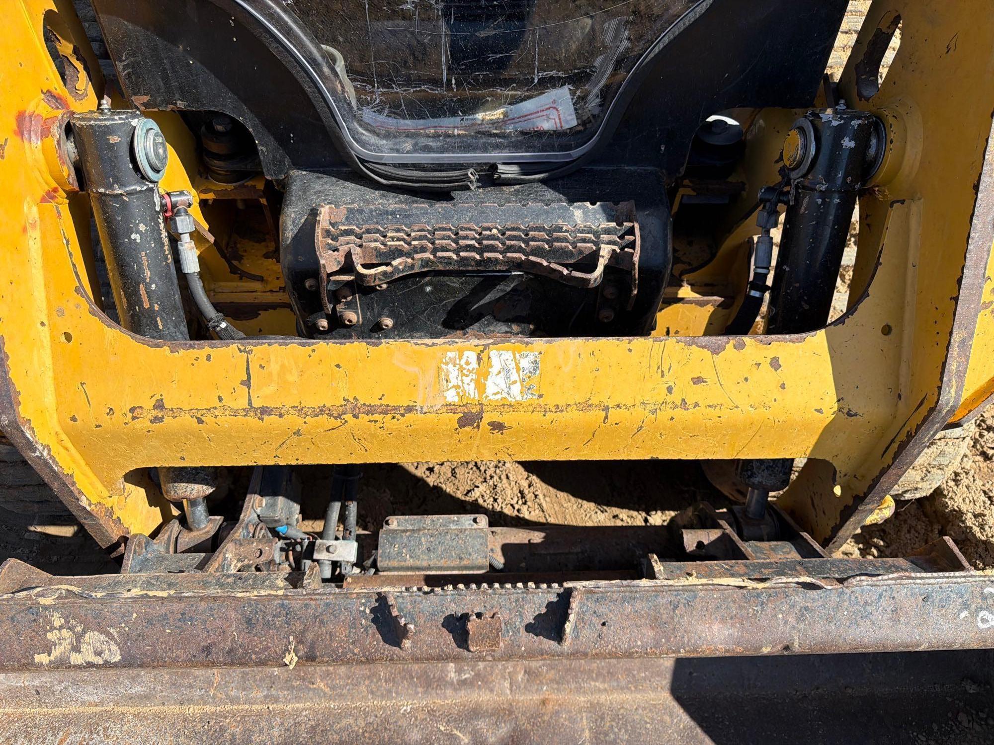 2015 Caterpillar 239D