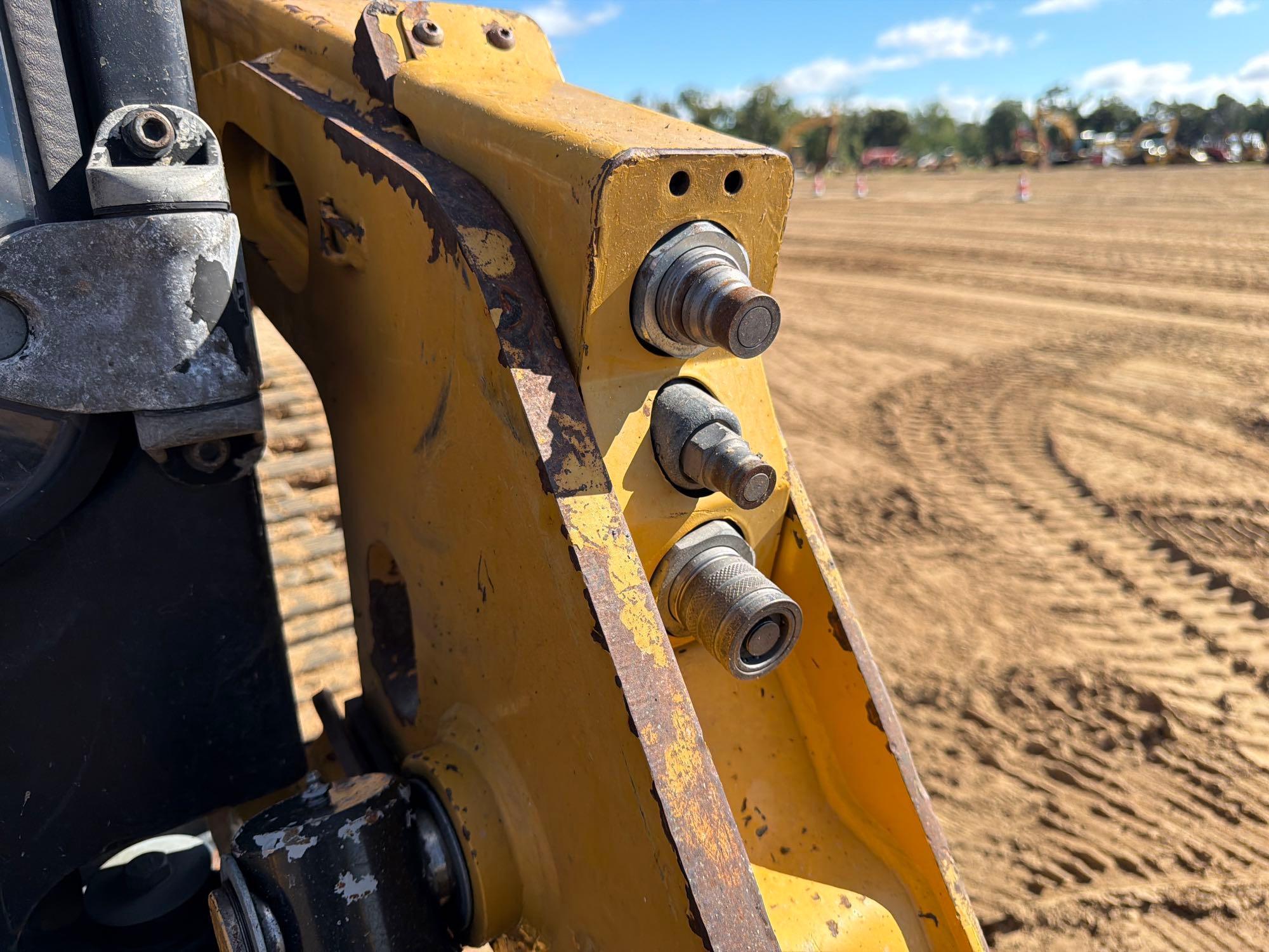 2015 Caterpillar 239D