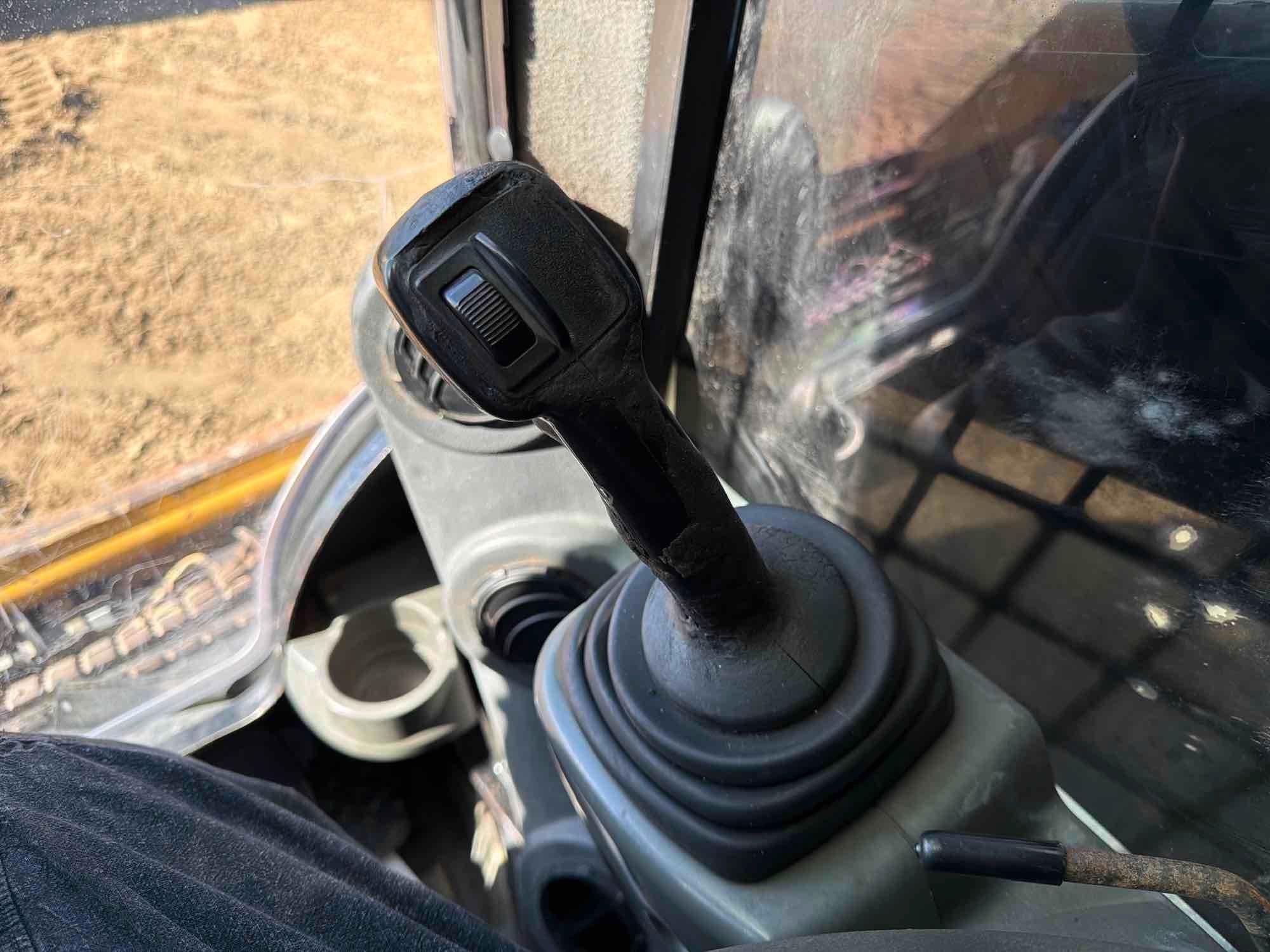 2015 Caterpillar 239D