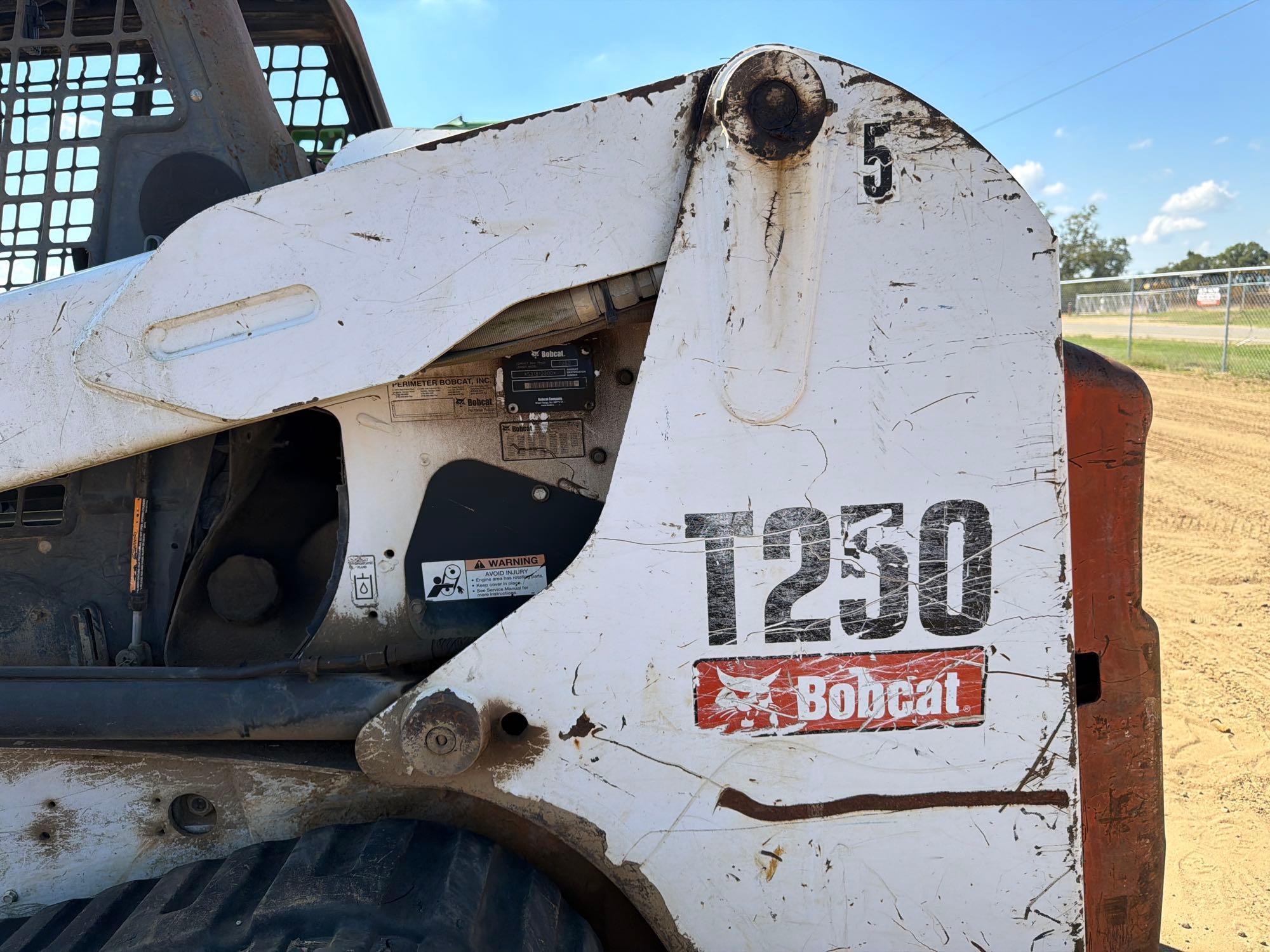 2006 Bobcat T250
