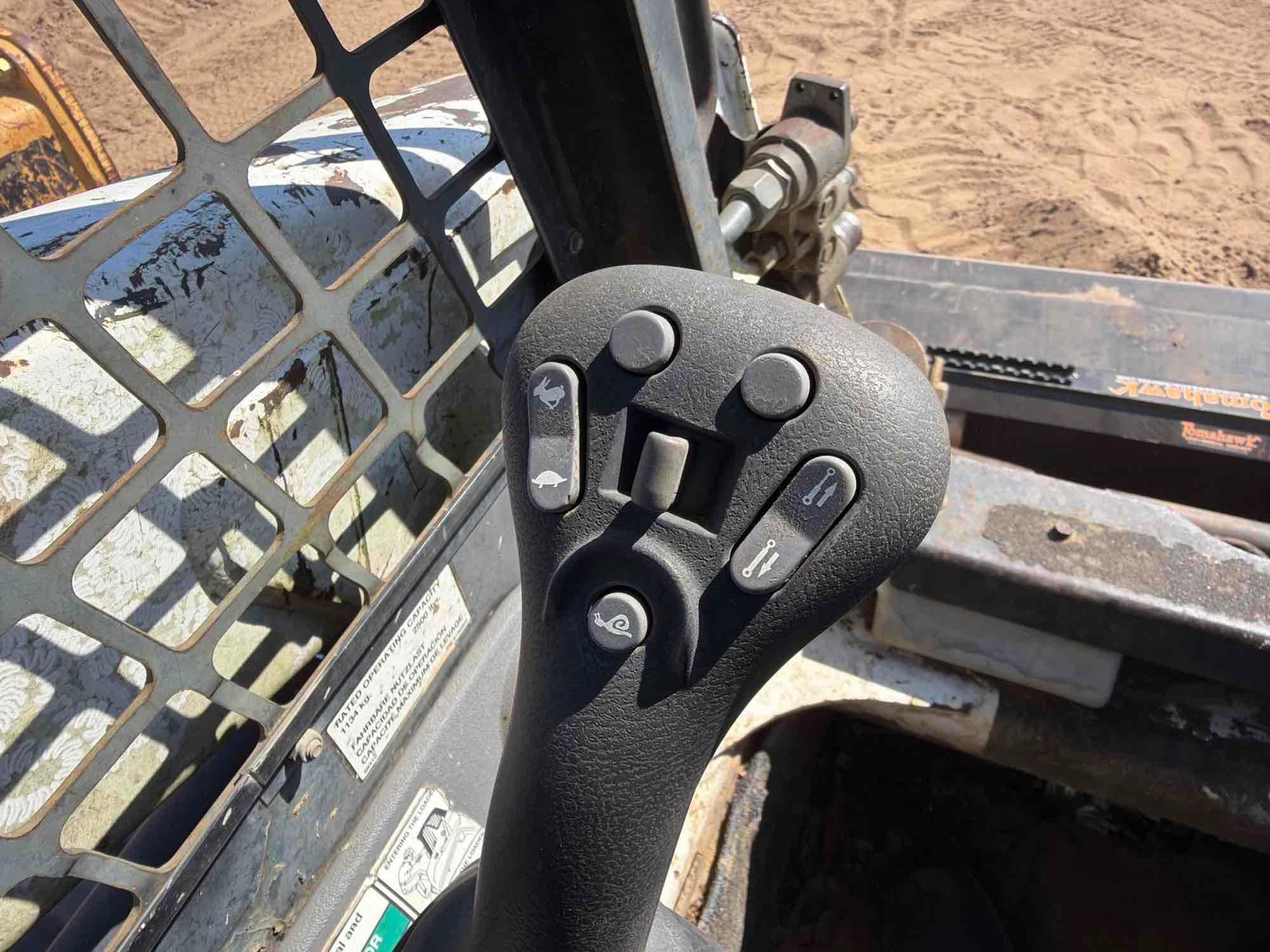 2006 Bobcat T250