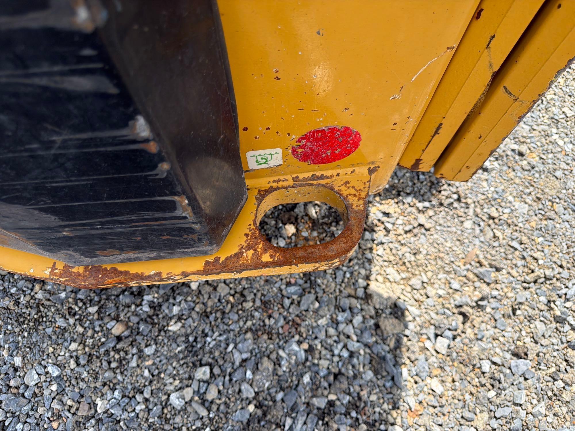 2023 Caterpillar 272D