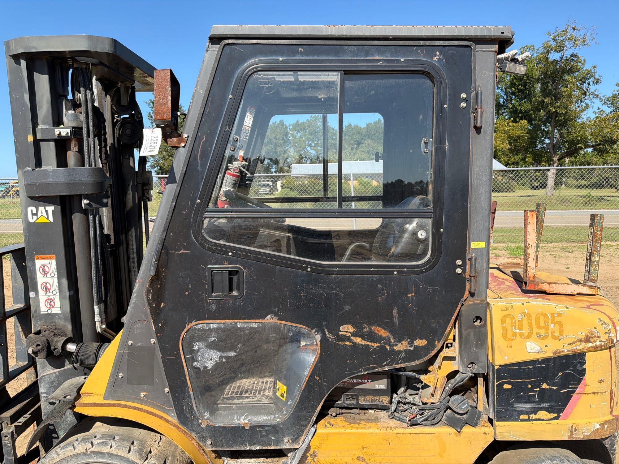 Caterpillar DP30N5