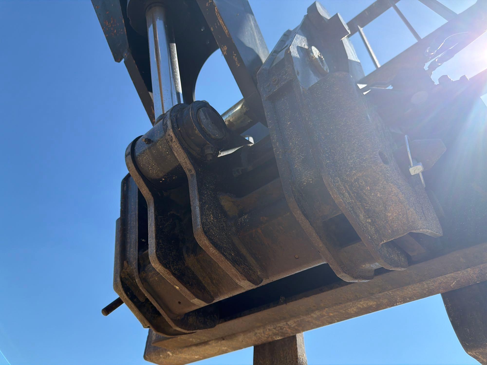 2018 Caterpillar TL642