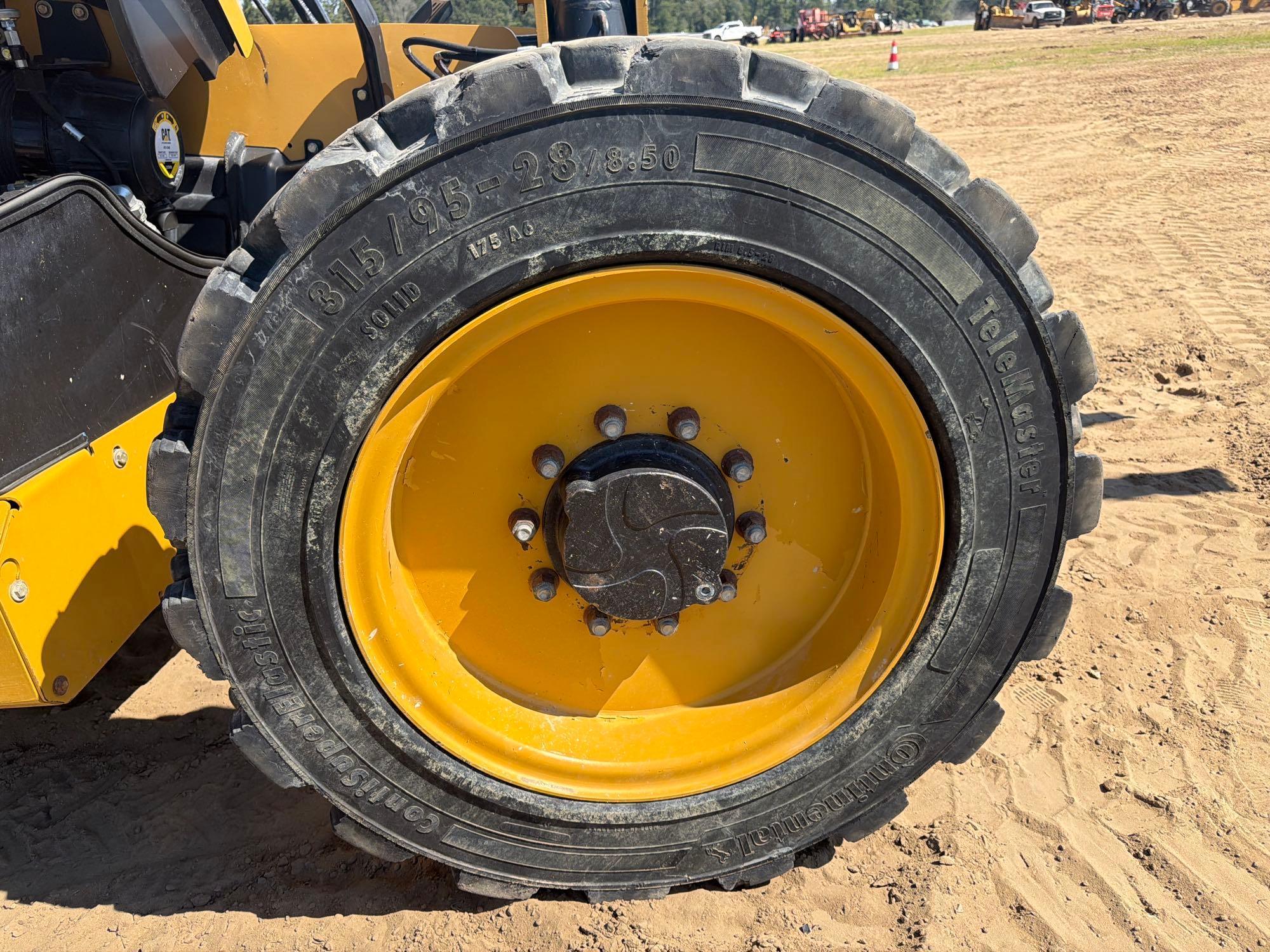 2018 Caterpillar TL642