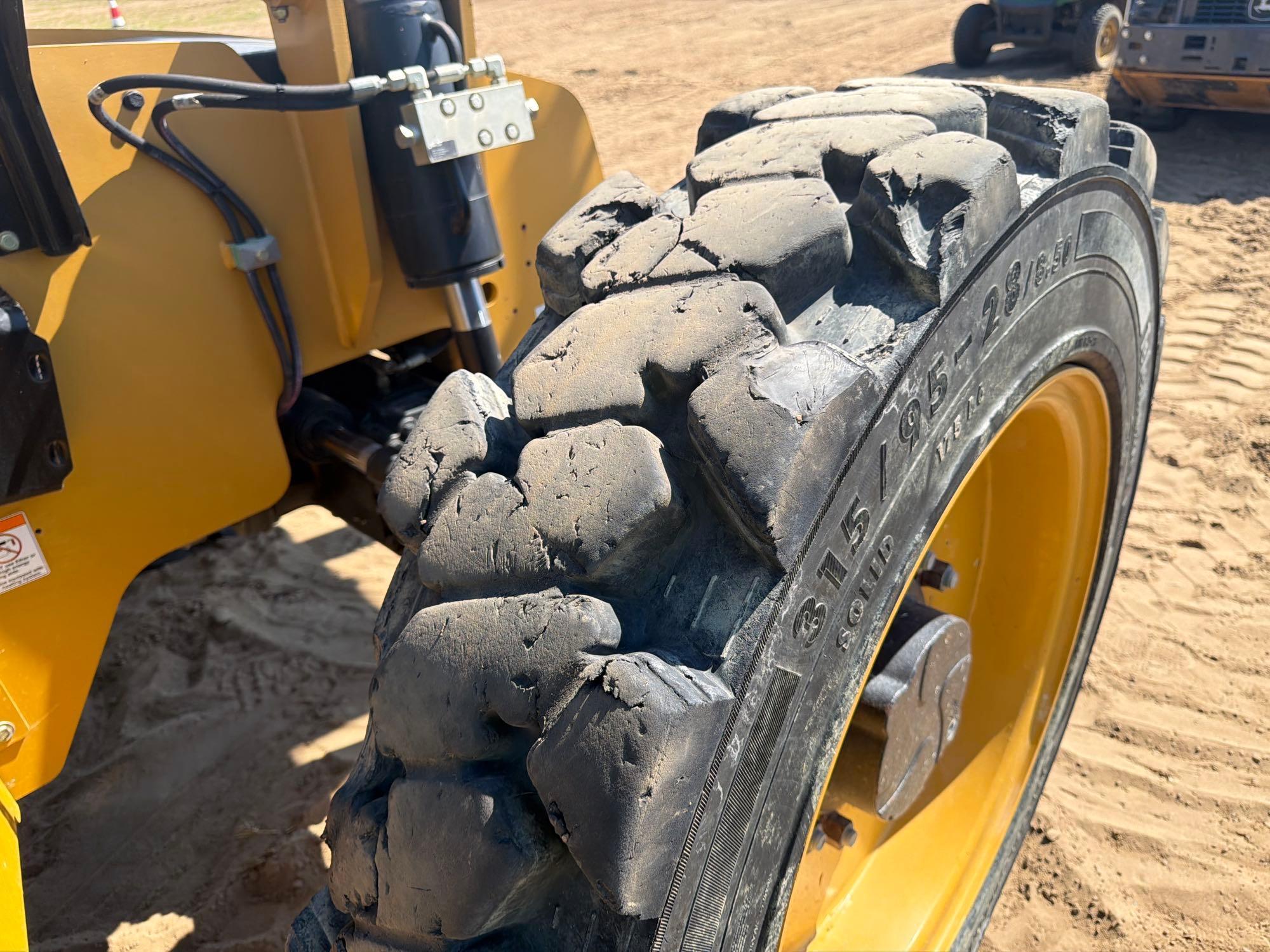 2018 Caterpillar TL642