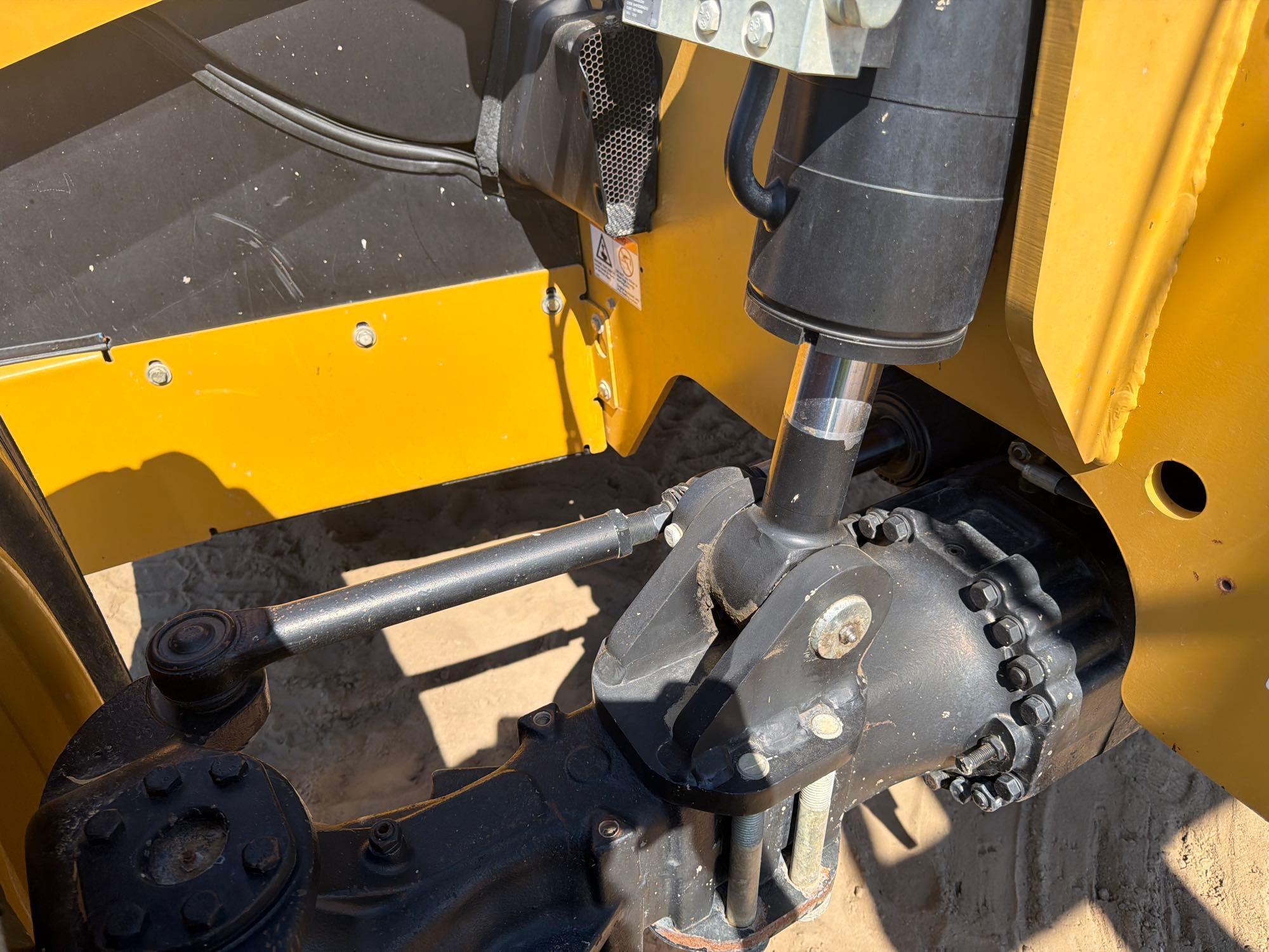 2018 Caterpillar TL642