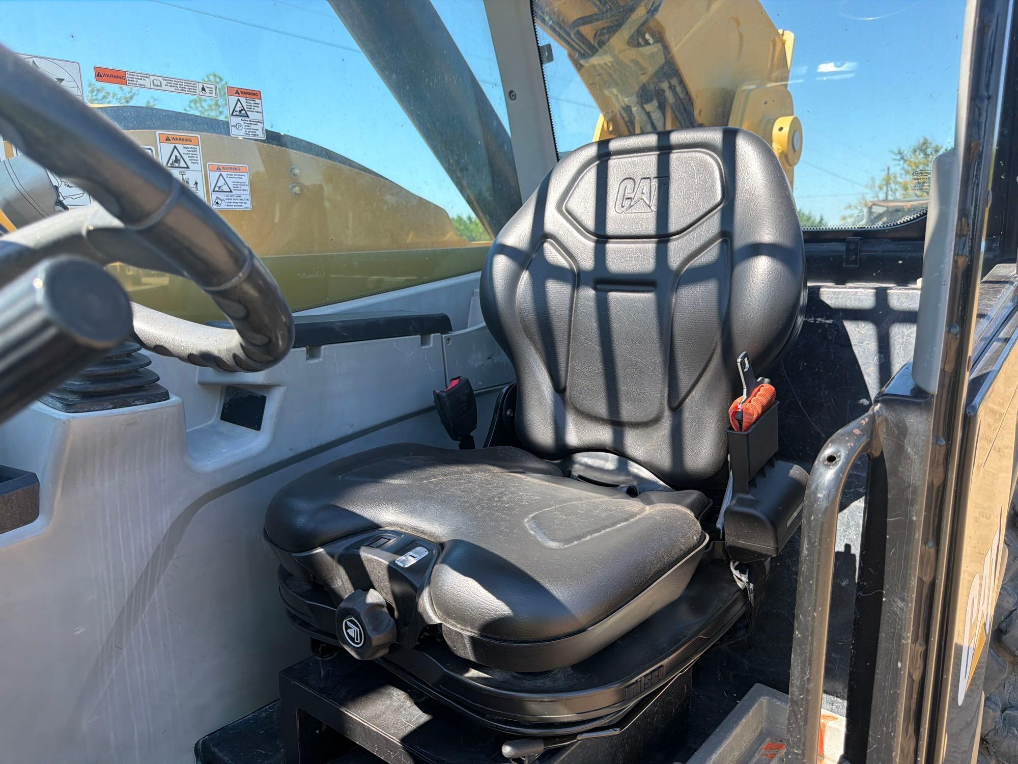 2018 Caterpillar TL642