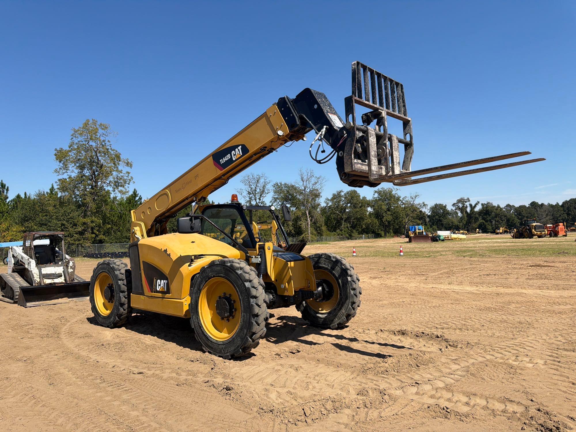 2018 Caterpillar TL642